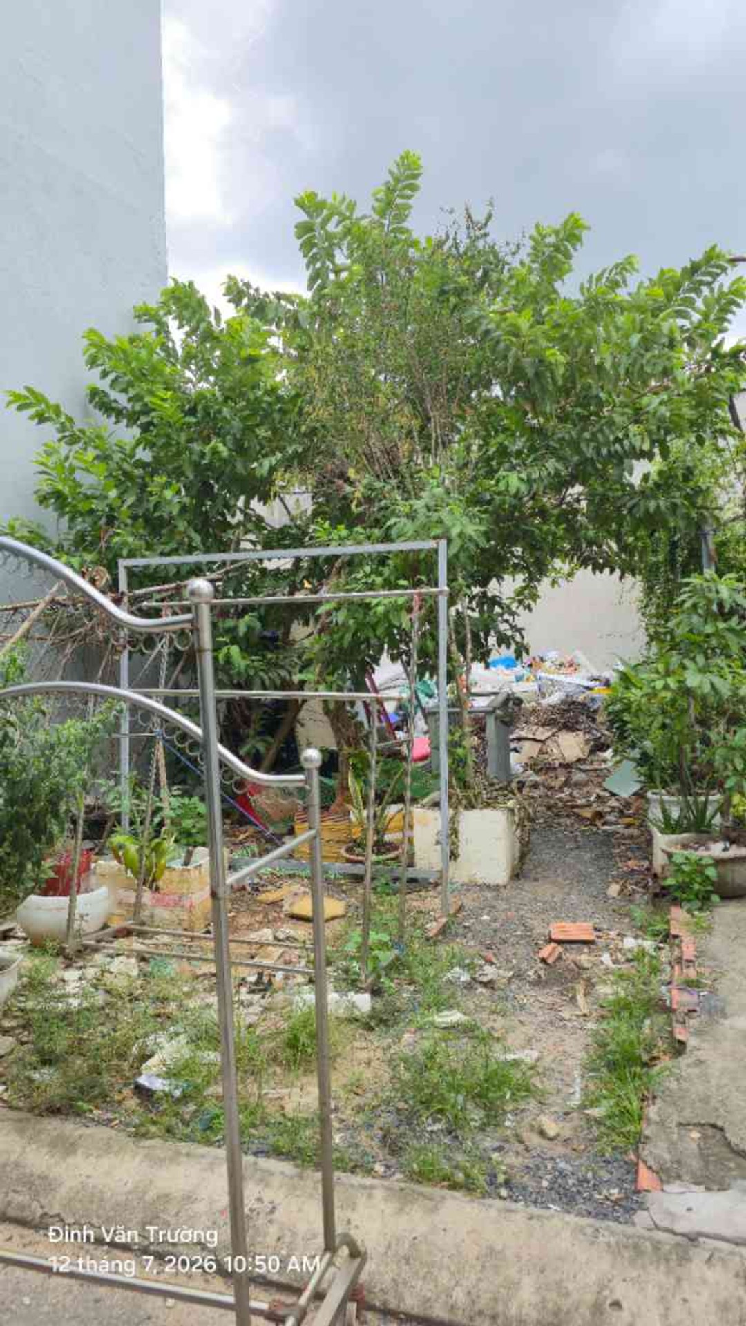 Cơ hội hiếm có sở hữu đất nở hậu, vị trí đẹp ngay Lã Xuân Oai, Quận 9