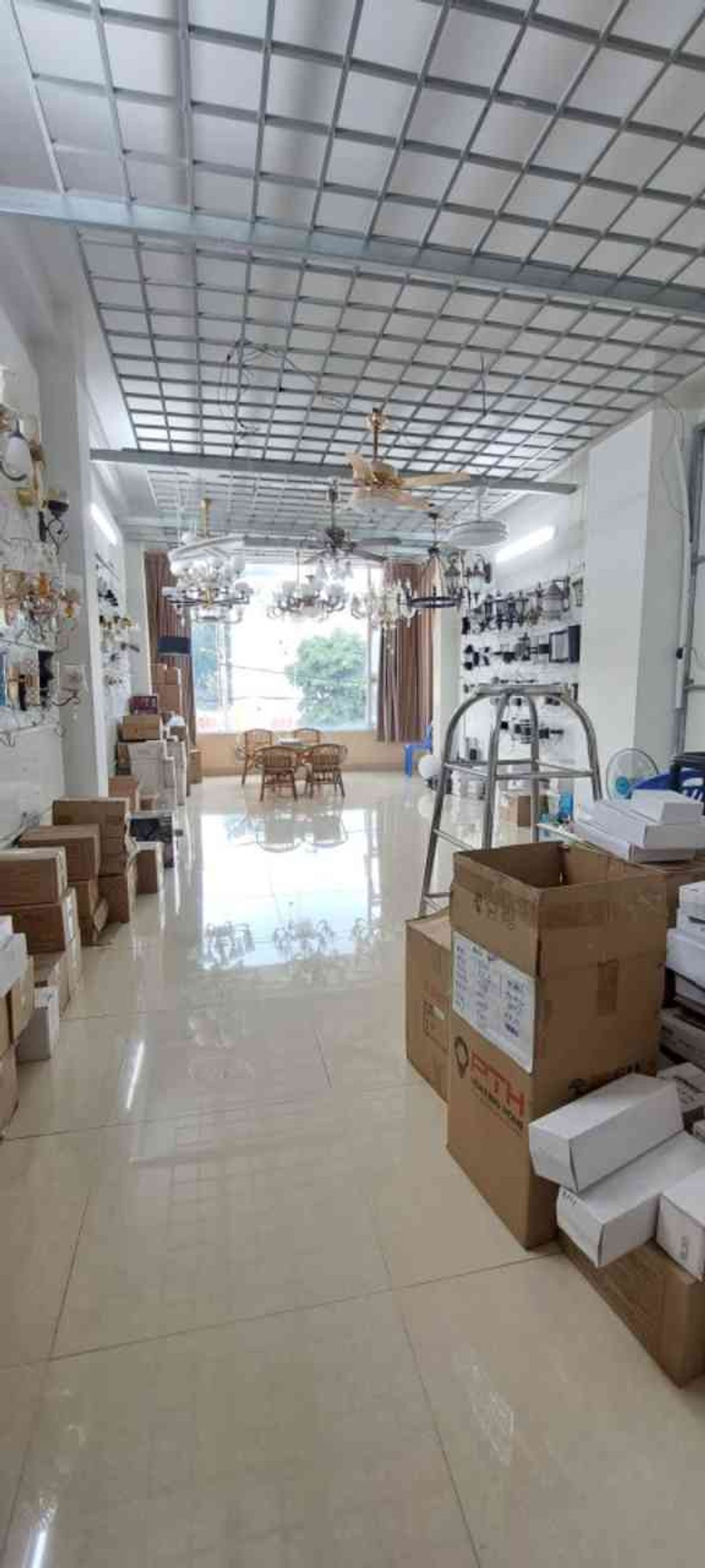 Cơ hội vàng sở hữu nhà mặt phố đường 20m KDC Vĩnh Lộc, rộng 126.8m2, giá tốt không thể bỏ qua