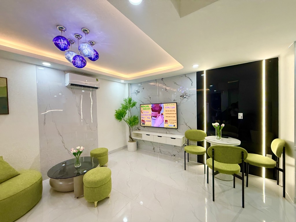 Nhà 4 Tầng Hút Hồn Giữa Trung Tâm Phú Nhuận