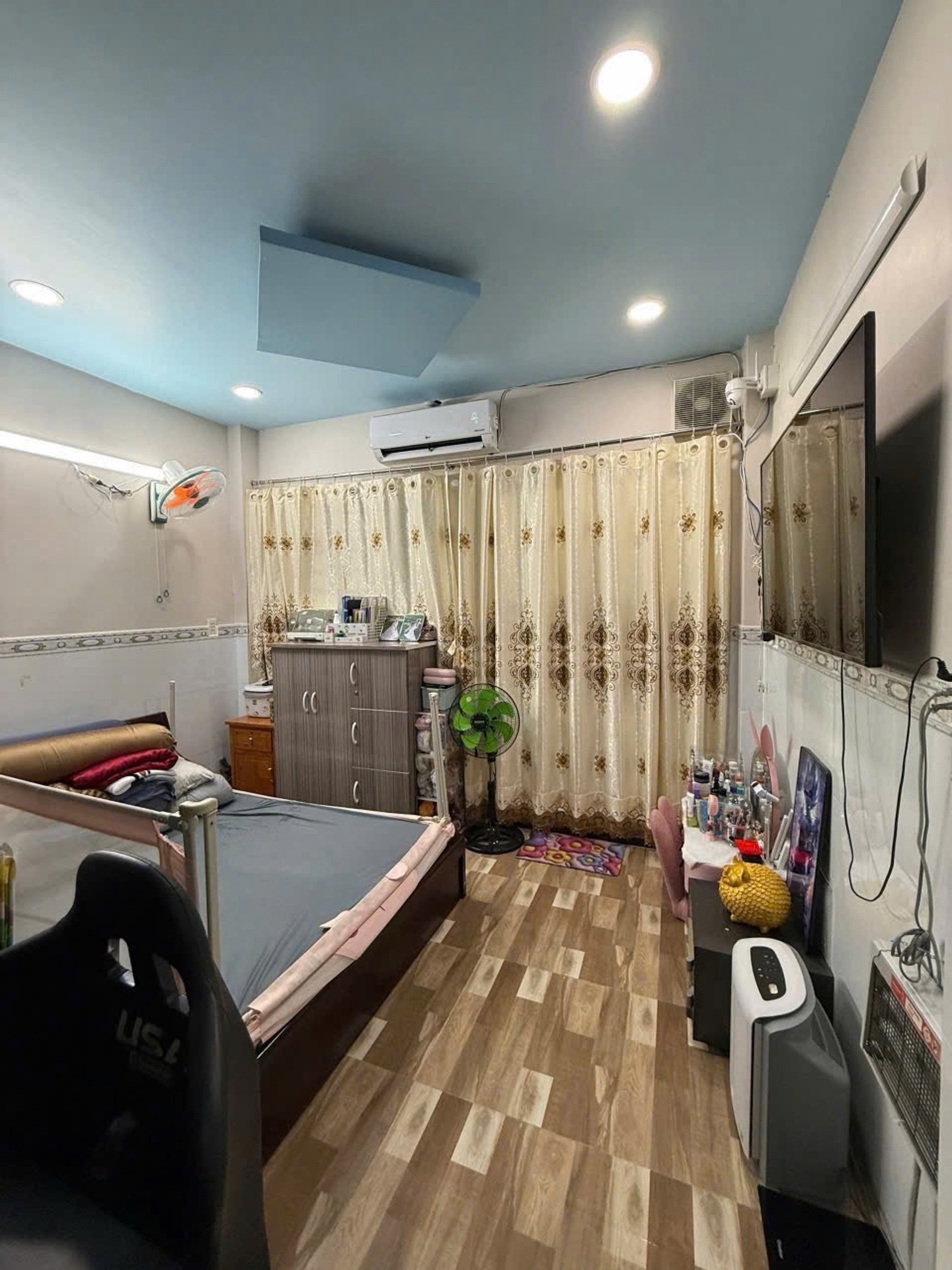 Bán nhà 3 tầng kiên cố tại Phường Phạm Thế Hiển, giá 3 tỷ