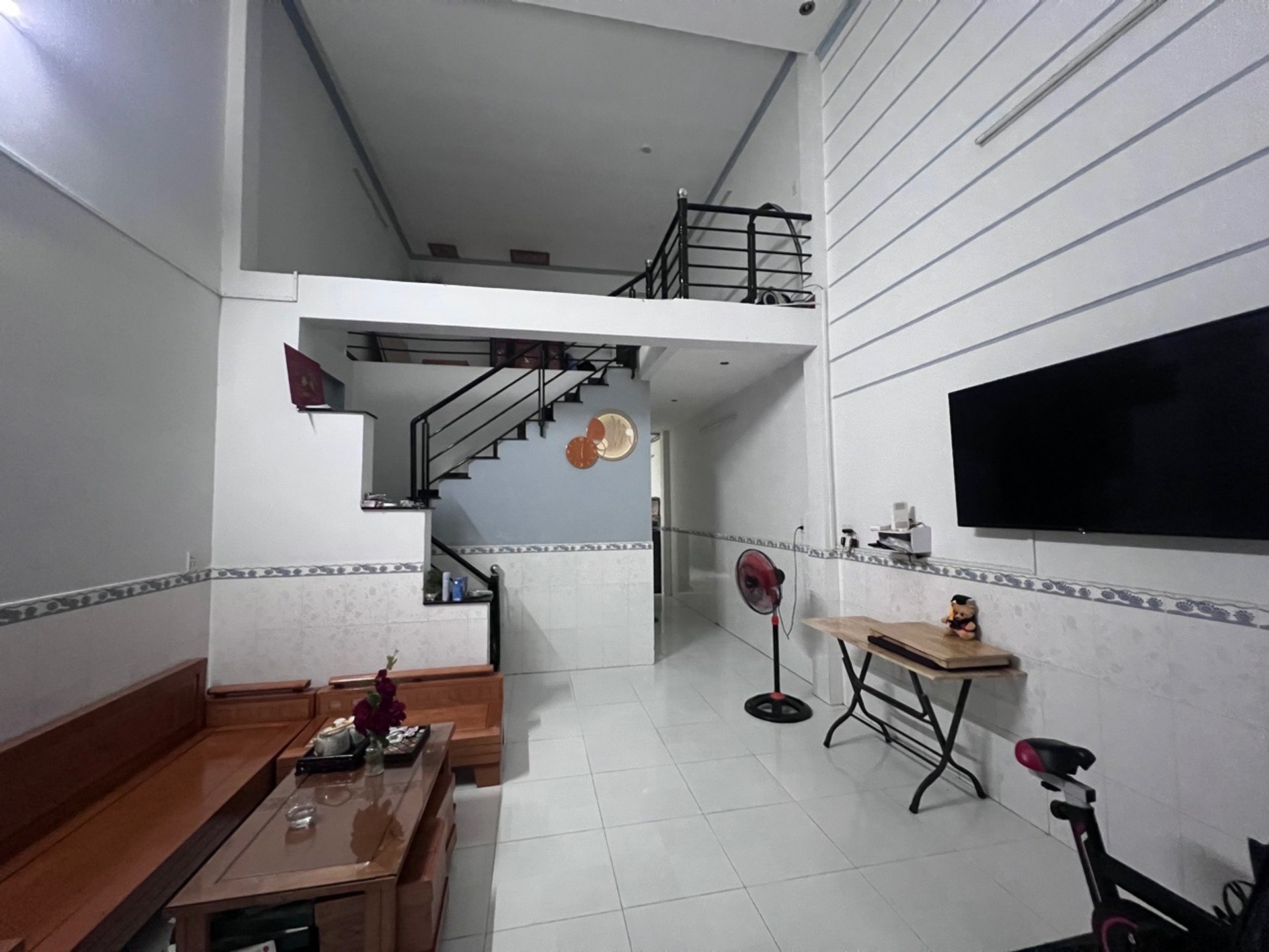 Nhà riêng 2 tầng diện tích rộng tại Long Bình, Quận 9 cũ, giá hấp dẫn