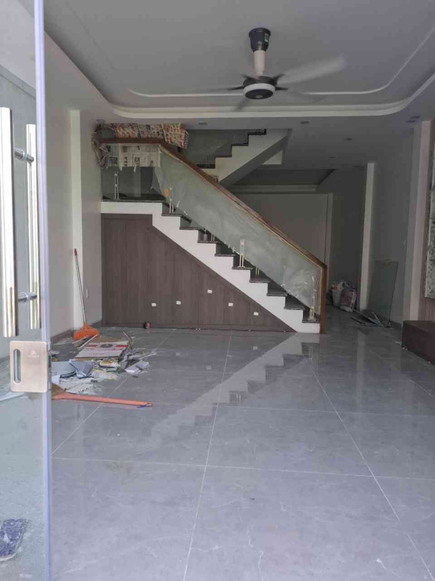 Bán nhà riêng 3 tầng có 3 phòng ngủ tại khu vực trung tâm An Dương