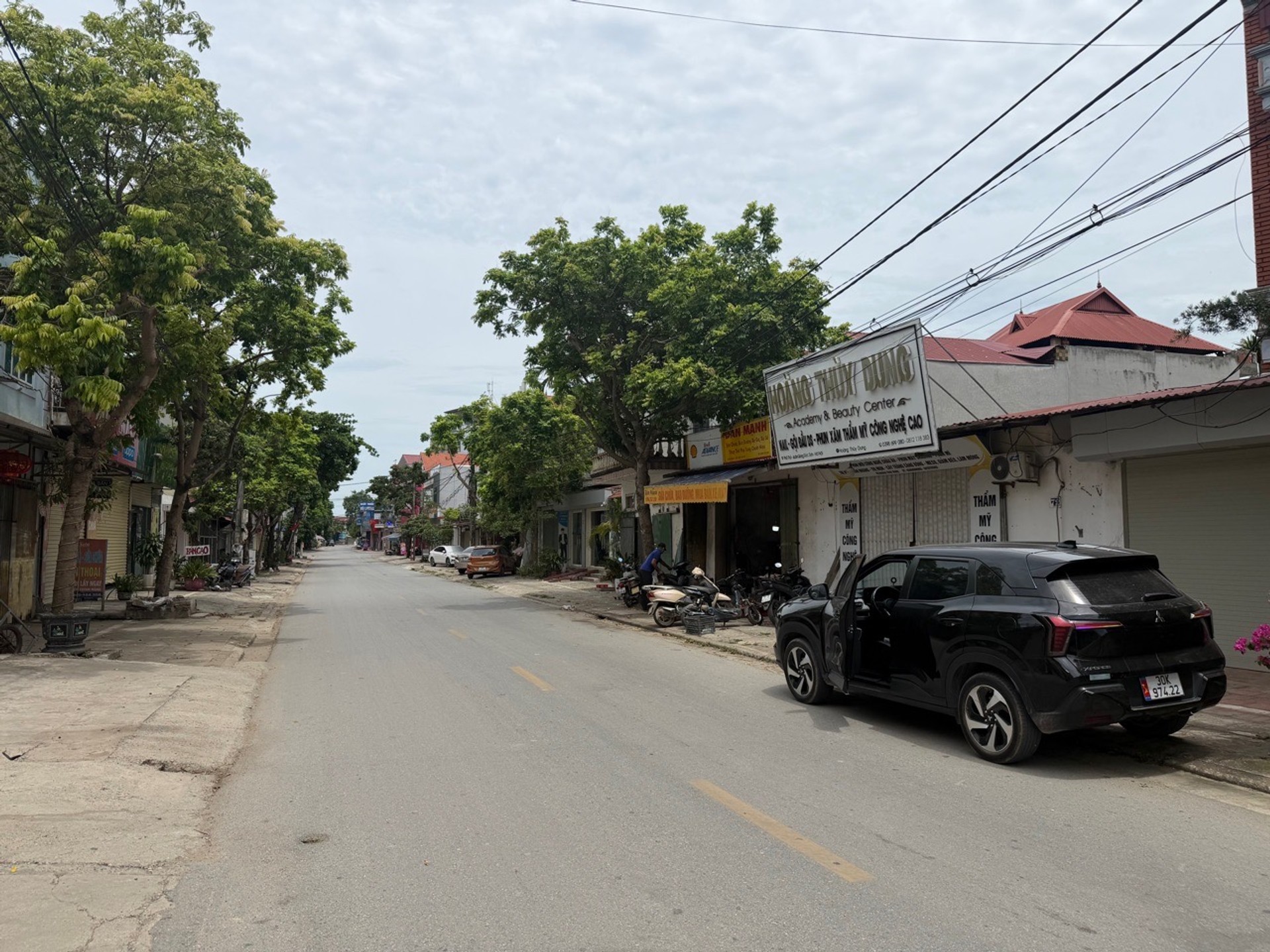🔥ĐƯỜNG THÔNG OTO TRÁNH- ĐẤT VUÔNG ĐẸP - CÁCH ĐƯỜNG DT131 CHỈ 100M - NHÀ VĂN HOÁ THÔN