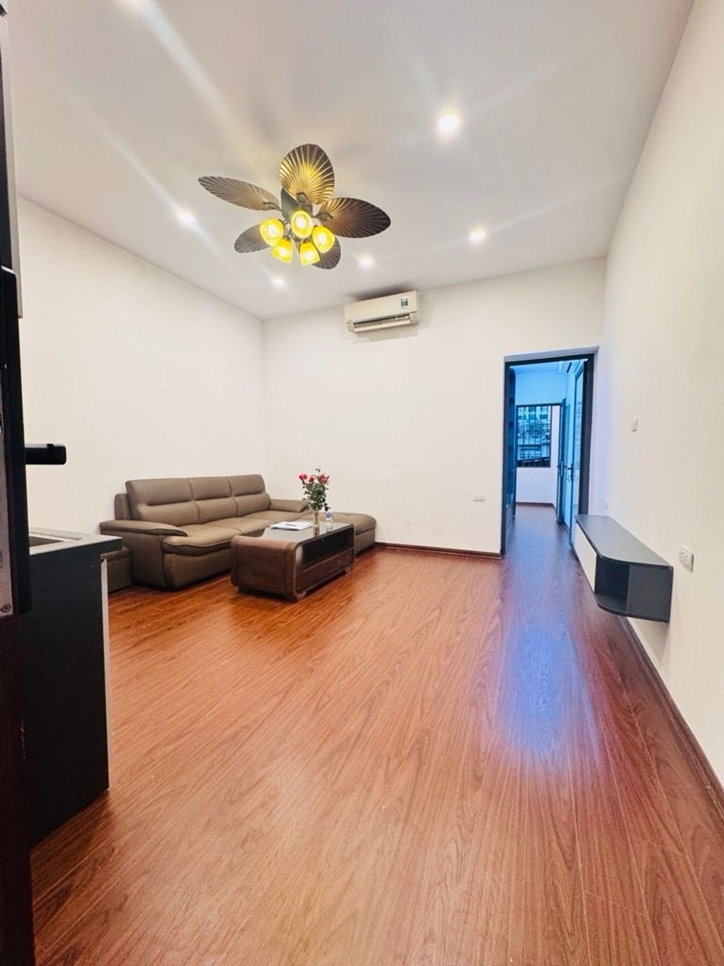 Căn hộ tiện nghi ngay trung tâm Thanh Xuân, đối diện Royal City