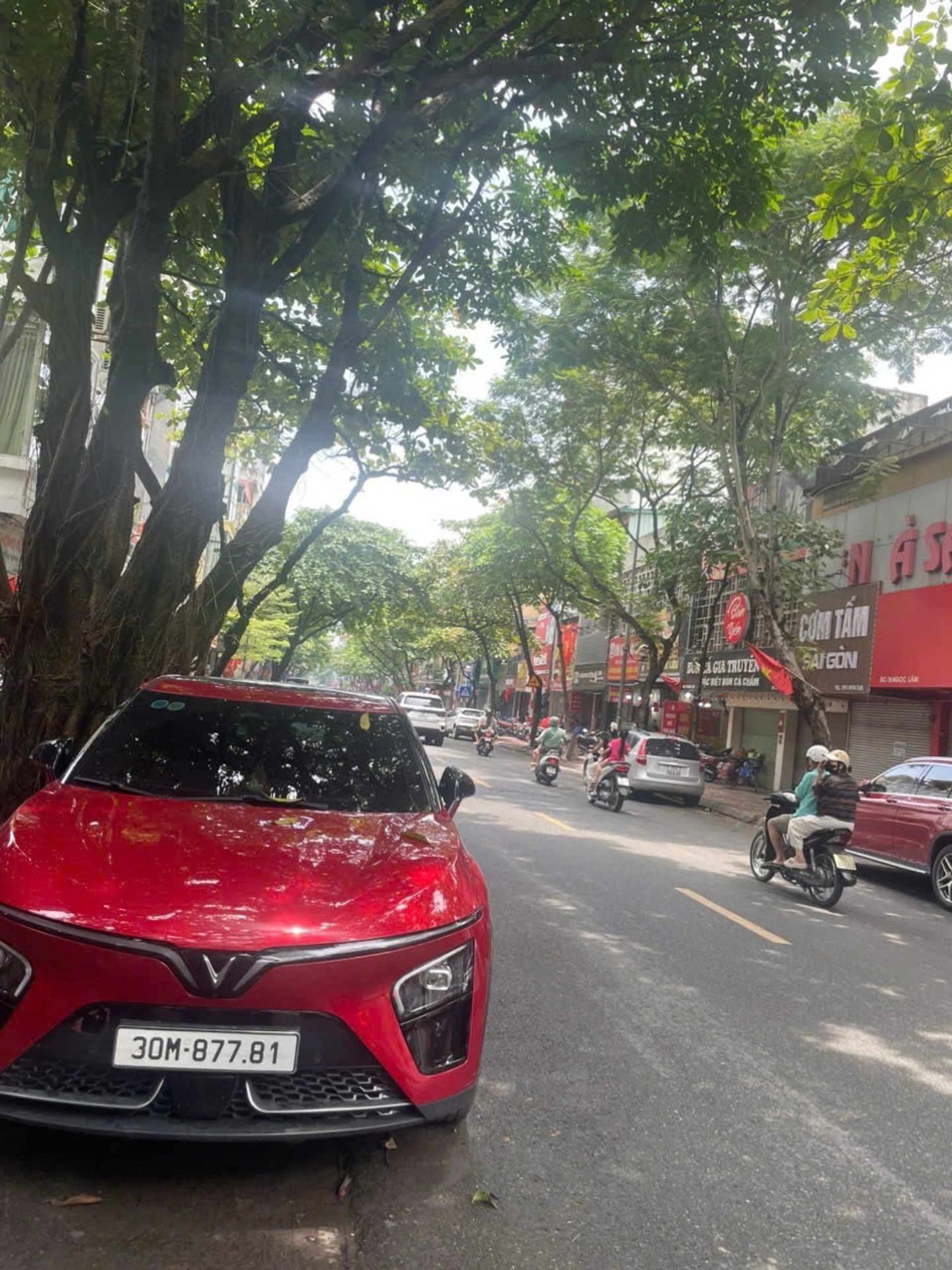 Cơ Hội Vàng Sở Hữu Nhà Mặt Phố Ngọc Lâm - Vị Trí Đắc Địa Hiếm Có