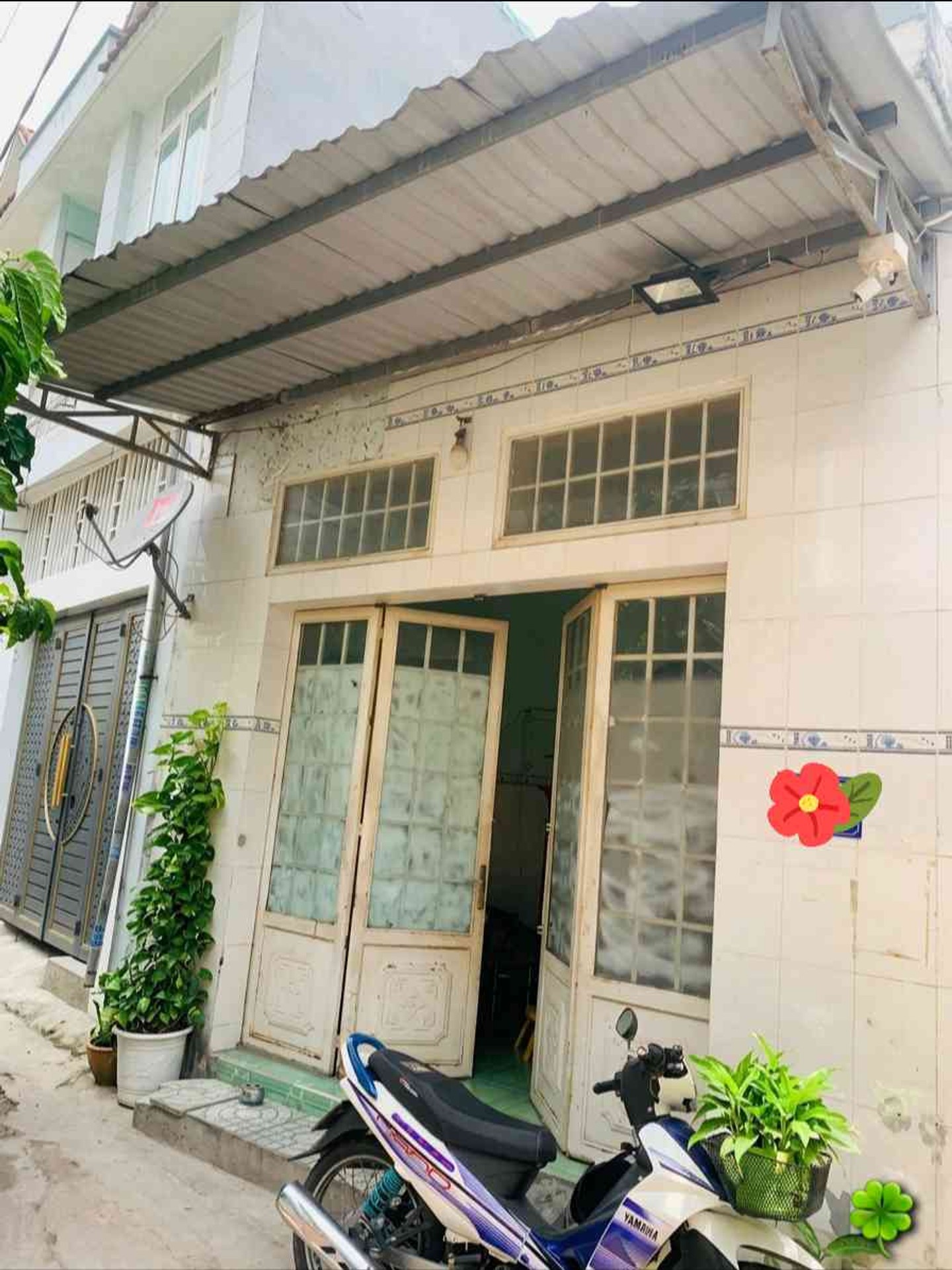 Bán nhà 2 tầng diện tích 72,8m2 tại Dĩ An, thuận tiện kinh doanh