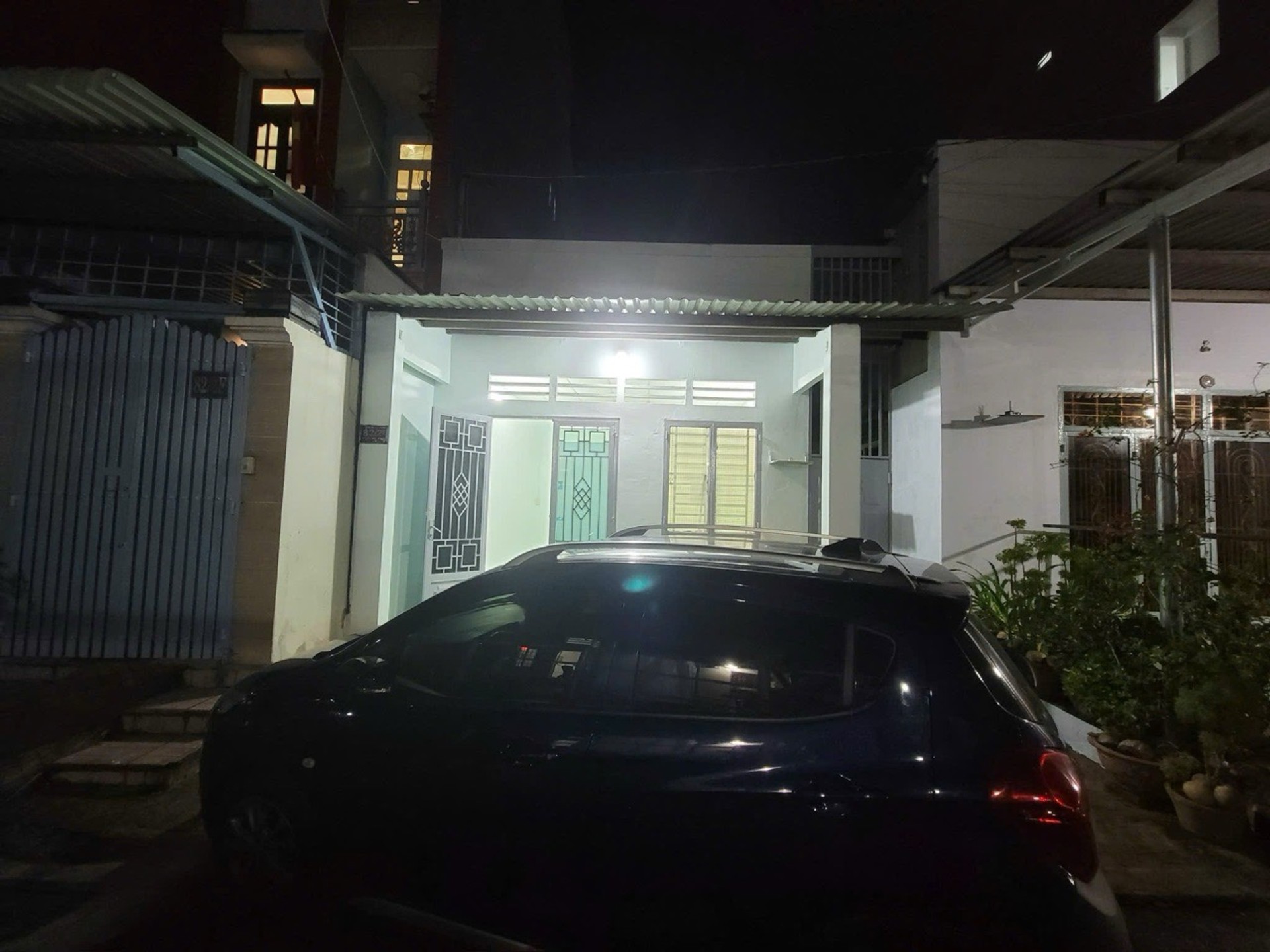 Cơ hội hiếm có sở hữu nhà hẻm ô tô Thủ Đức với giá tốt