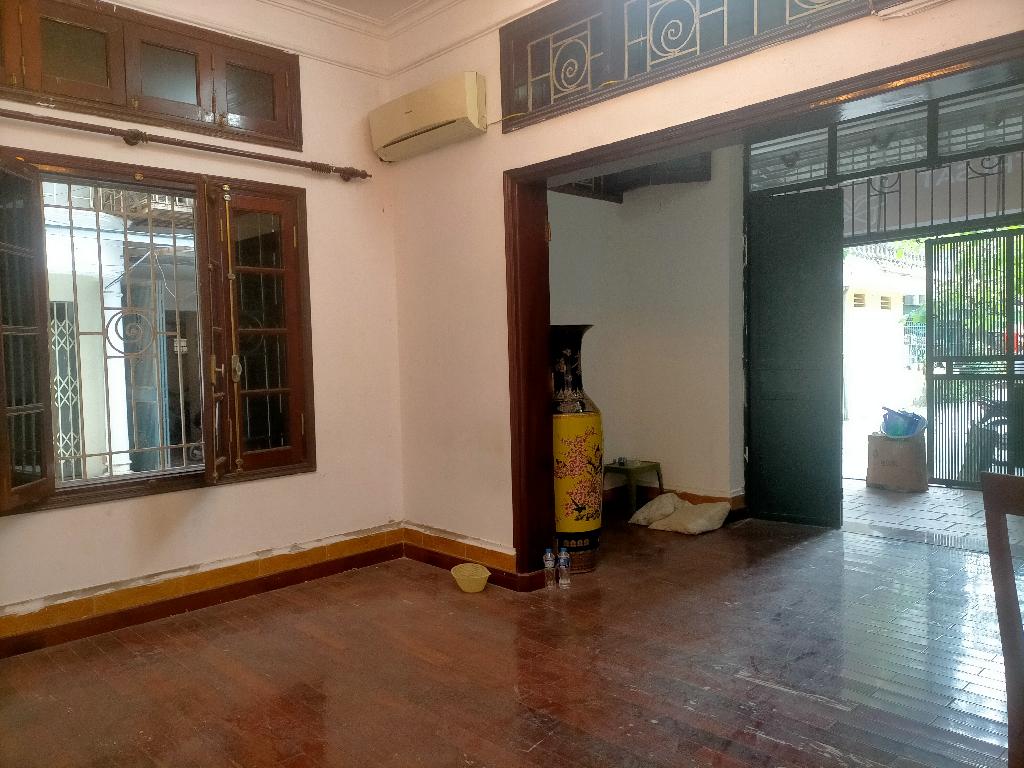 BÁN NHÀ gần PHỐ THÁI HÀ