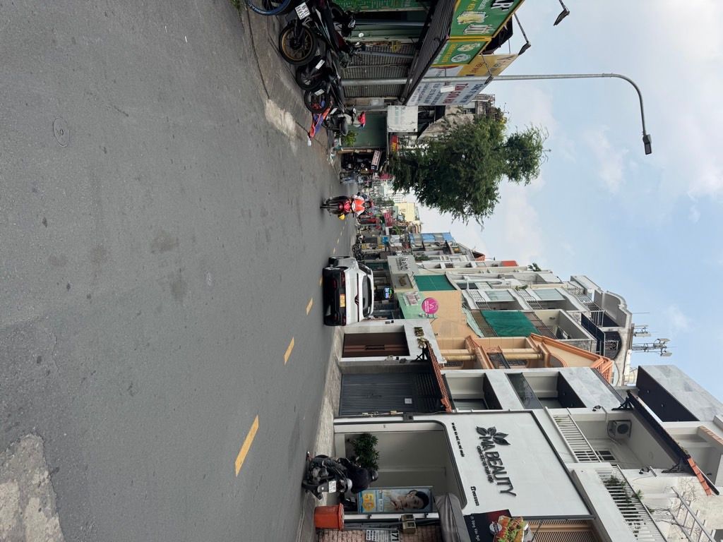 Bán nhà mặt phố phường 14, 98m2, giá 16 tỷ đồng
