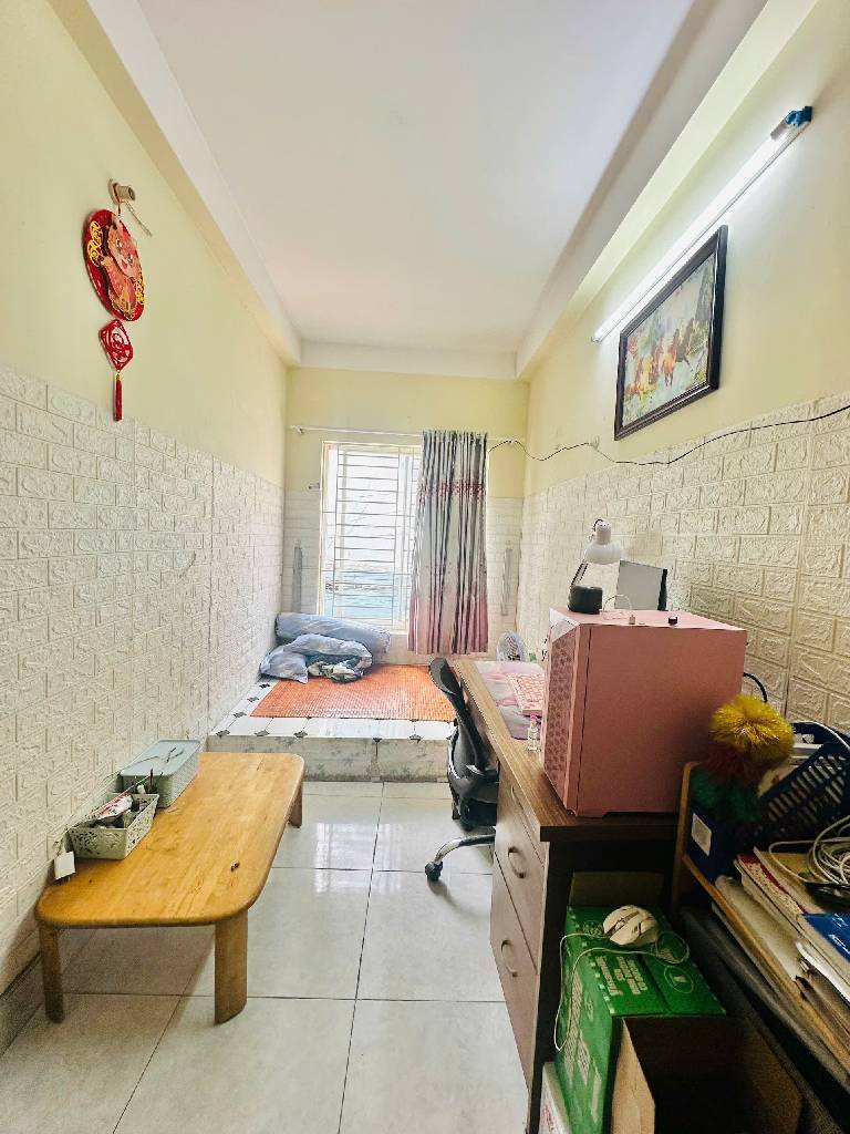 Bán nhà 4 tầng 3 phòng ngủ Quận 10 giá 4.3 tỷ, hẻm xe ô tô nhỏ