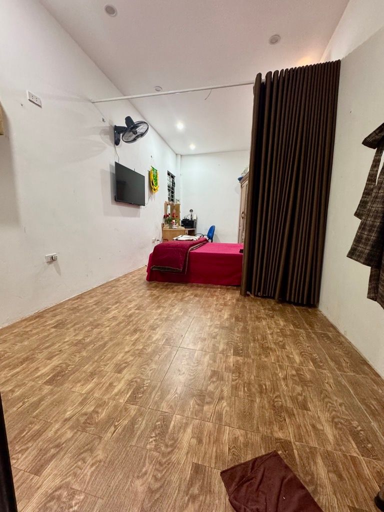 Nhà Hiếm Trung Tâm Khương Trung, Giá Tốt Cho Gia Đình Đẳng Cấp
