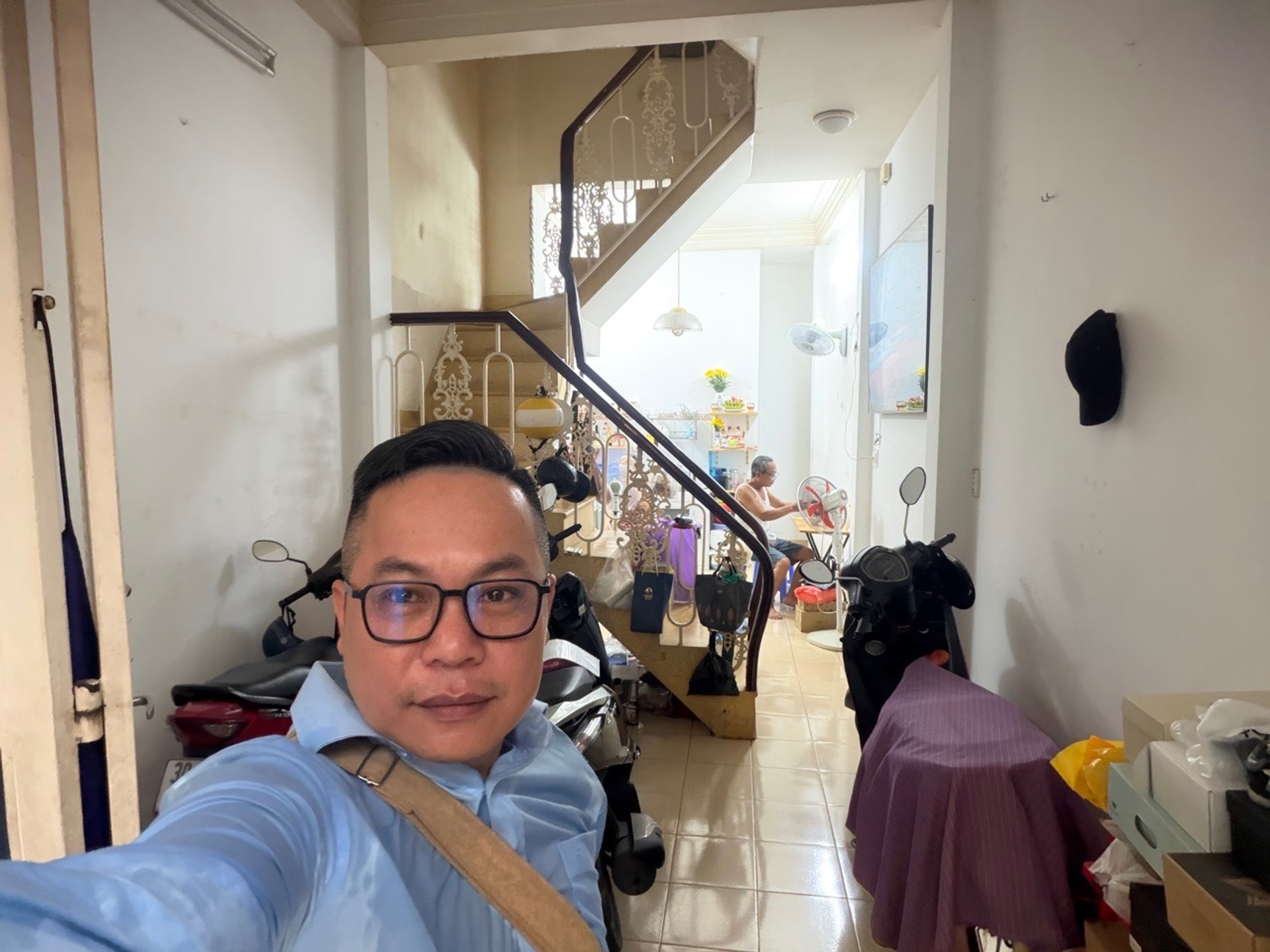 Nhà phố 3 tầng hẻm ô tô, tiện đi lại Phú Nhuận
