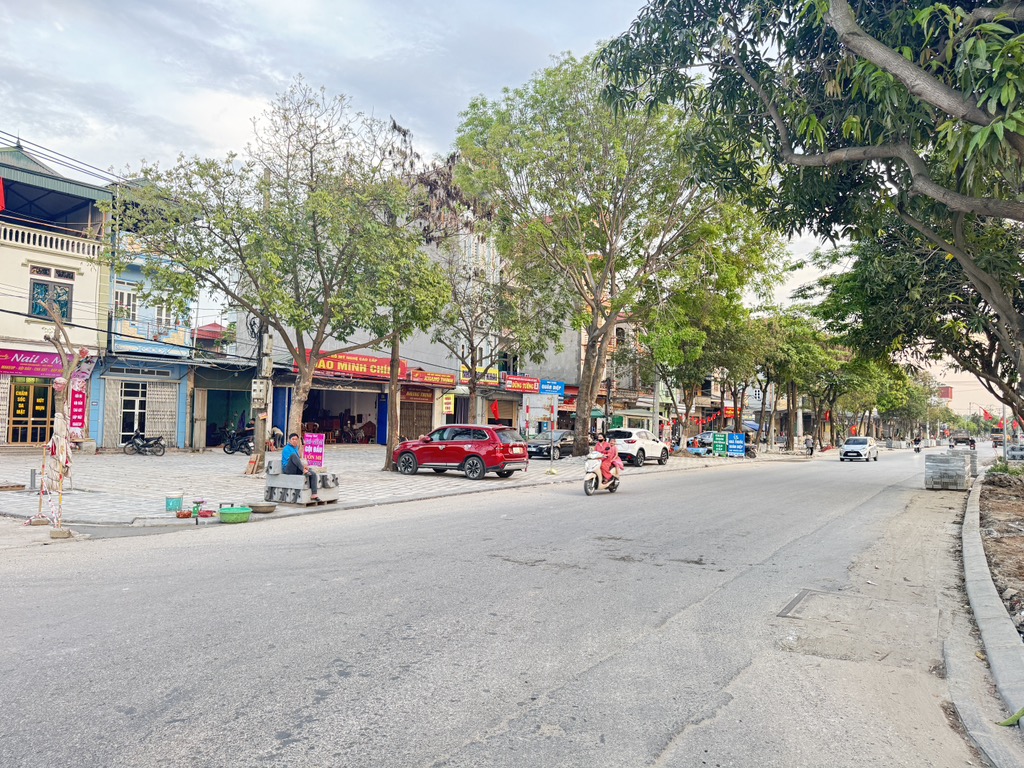 🌺 BÌA LÀNG KINH DOANH OTO TRÁNH - VIEW ĐỒNG THOÁNG MÁT - SẴN NHÀ 1.5 TẦNG CŨ - CÁCH ĐƯỜNG VÂN HÀ