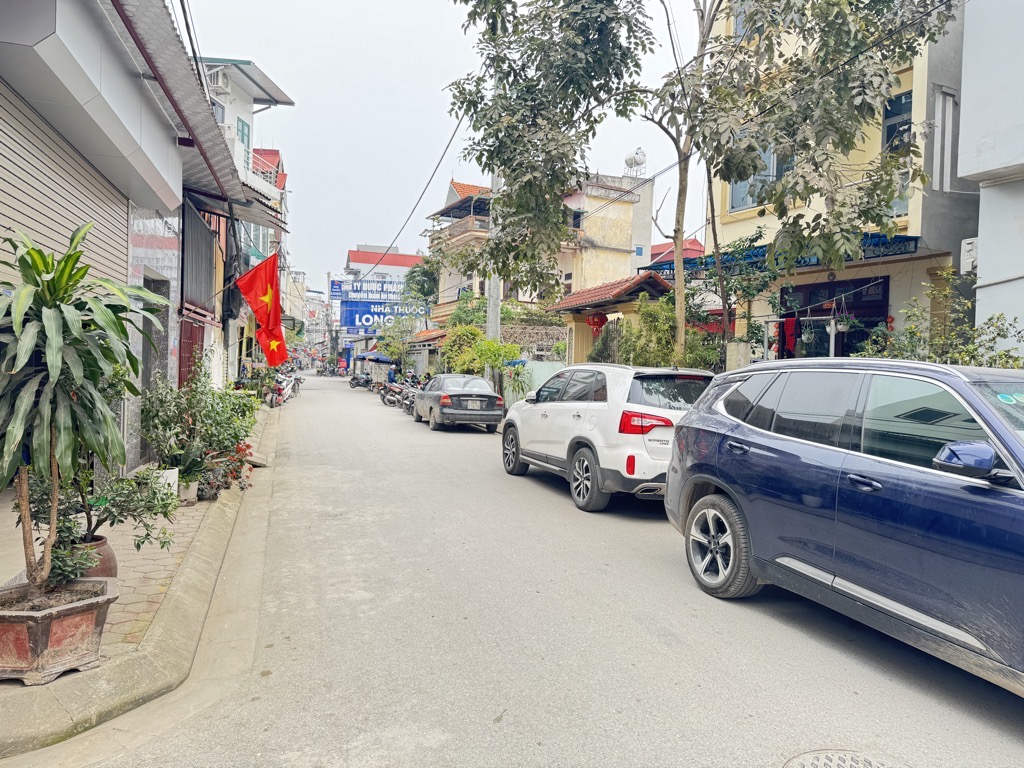 🌺 SẴN NHÀ CẤP 4 ĐANG CHO THUÊ DÒNG TIỀN 2.5Tr/Tháng - ĐƯỜNG THÔNG OTO 7 CHỖ - CÁCH CẦU NHẬT TÂN 30
