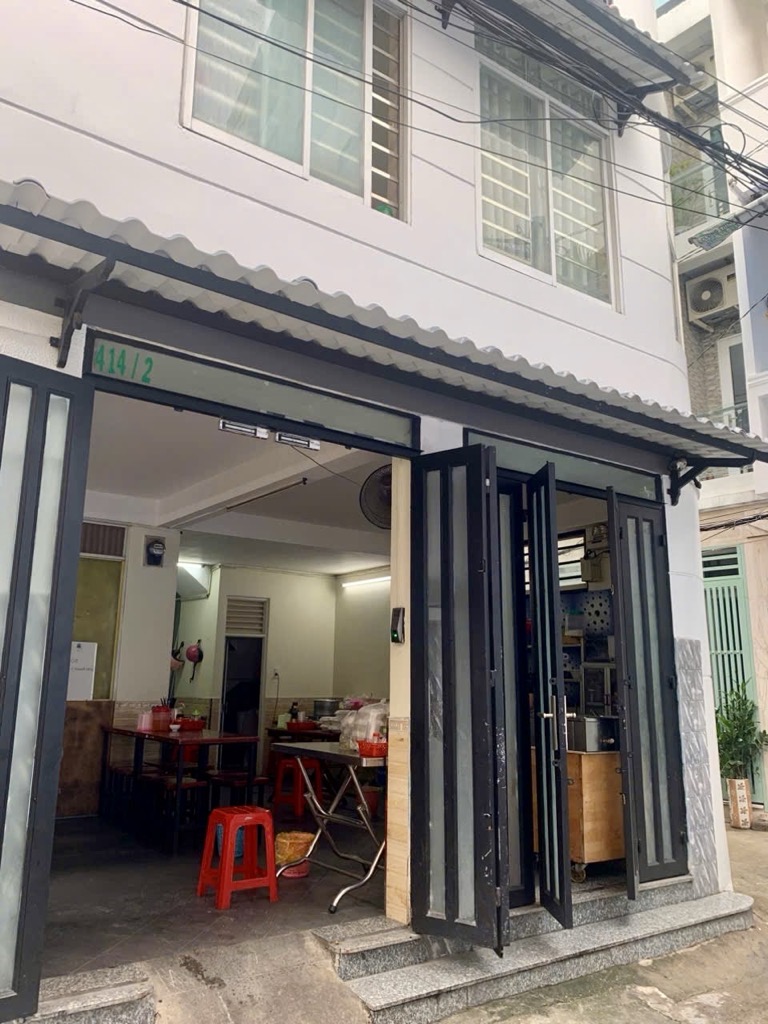 Tòa nhà 5 tầng kinh doanh và cho thuê, Quận 10 giá tốt