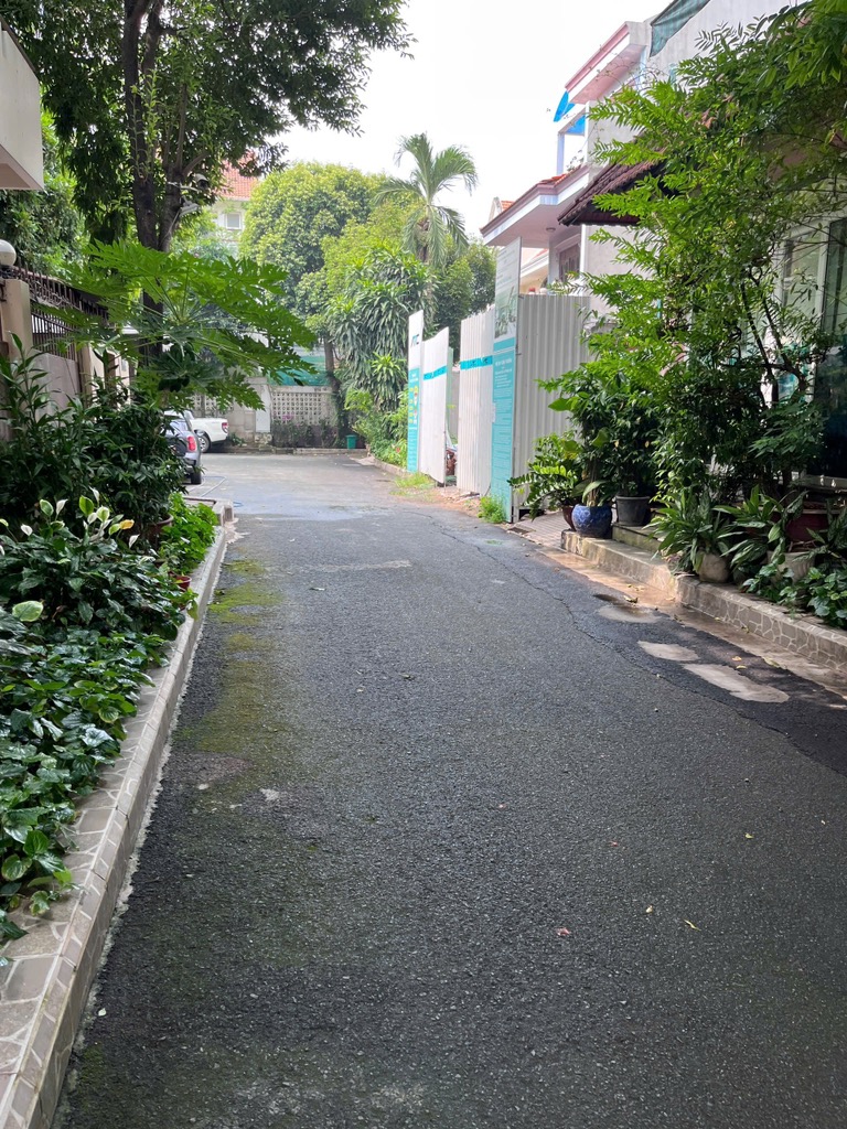 Bán đất thổ cư 200m2 khu biệt thự Hồng Thái, Tân Bình