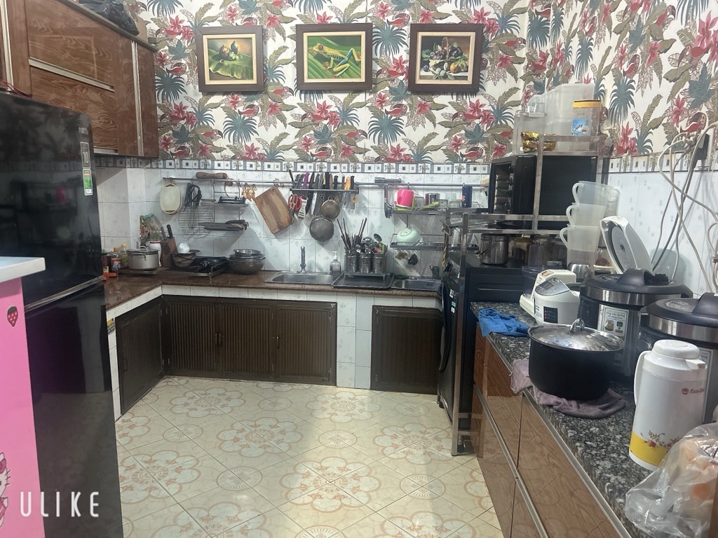 Bán nhà 4 tầng, 54m2, hướng Đông Nam tại Quận 10