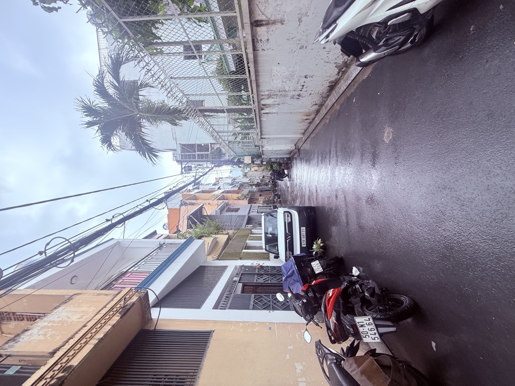Bán nhà 2 tầng 68m2 tại quận an ninh, gần chợ và trường học