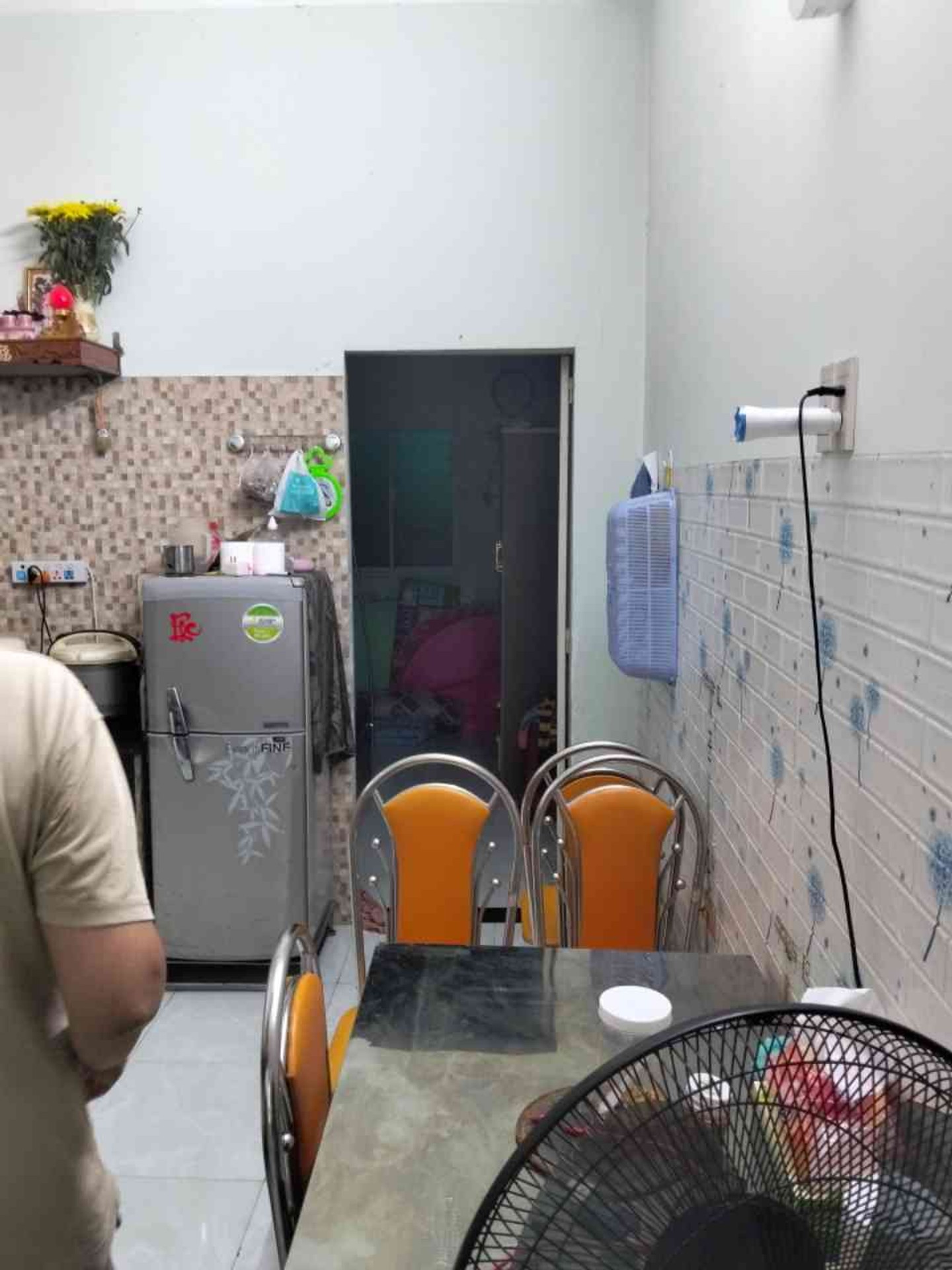 Bán nhà 2 tầng mặt phố Núi Thành, Đông Bắc, 76m², kinh doanh đa ngành. Giá 8 tỷ