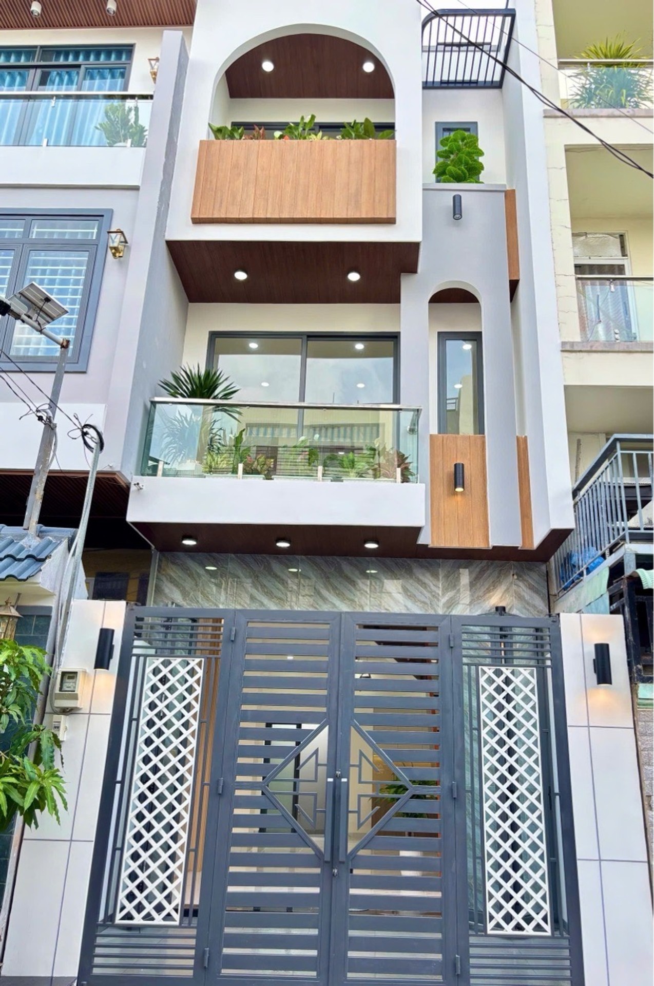 Cơ hội sở hữu nhà Trường Lưu 4 phòng ngủ giá tốt chỉ 5,3 tỷ