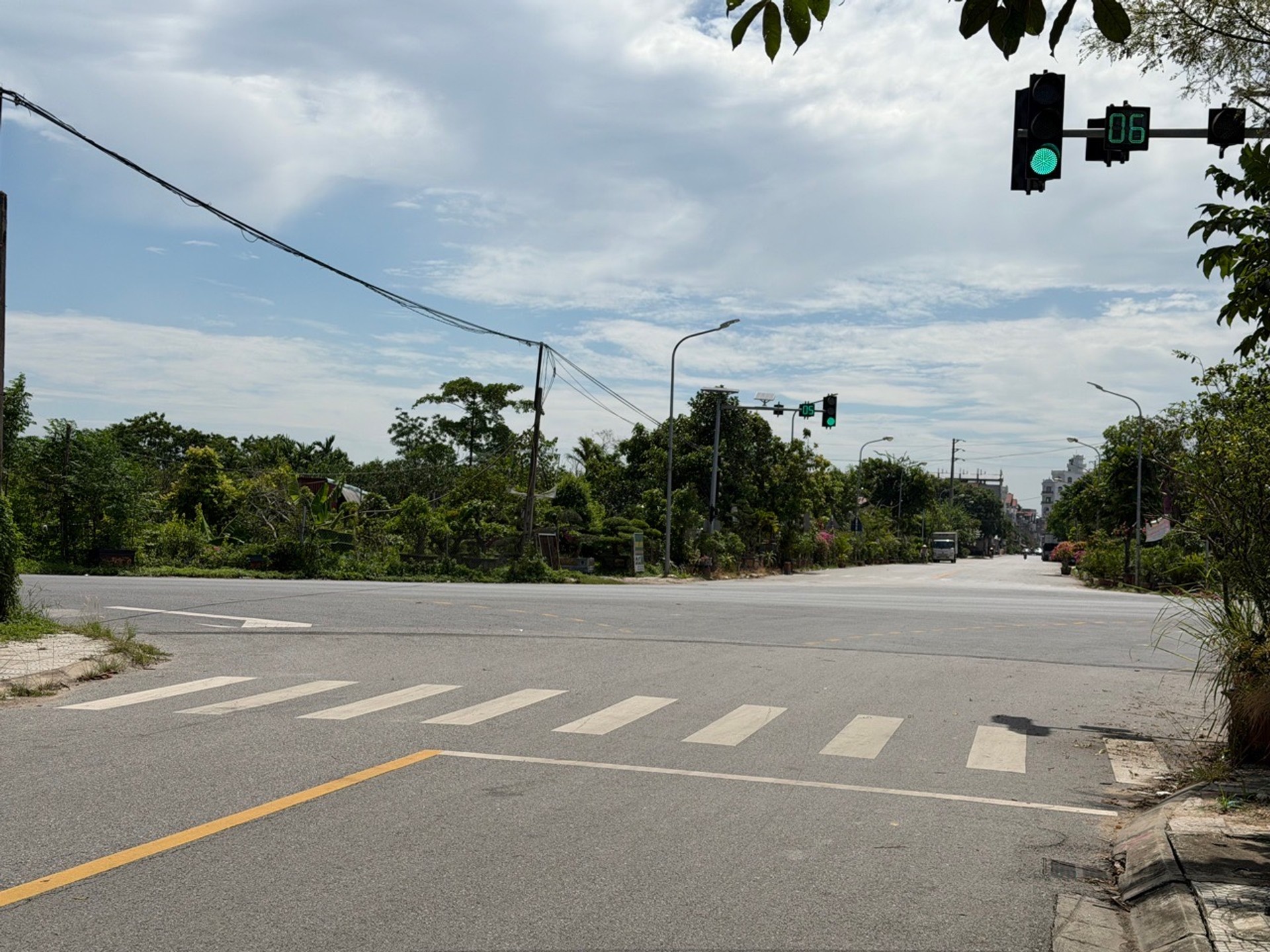 Bán nhà riêng 3 tầng tại Ân Phú, Phú Lâm, Tiên Du, Bắc Ninh, mặt tiền rộng 10.5m