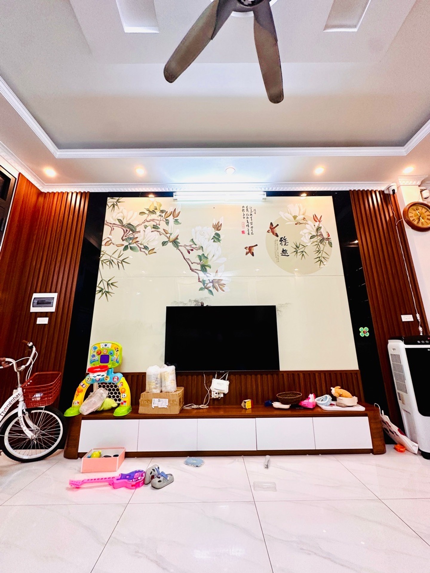 Bán nhà riêng 5 tầng phường Phúc Lợi, ngõ ô tô, thang máy, diện tích 60m2