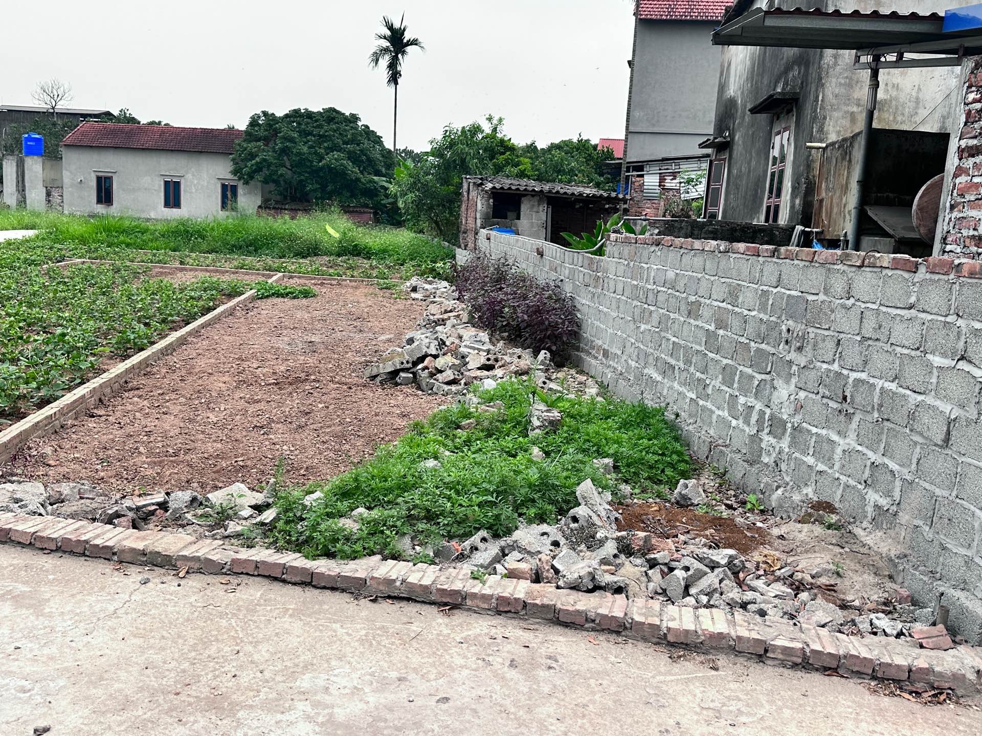 Bán đất mặt ngõ ô tô tại Hưng Yên, diện tích 70.6m2, giá tốt