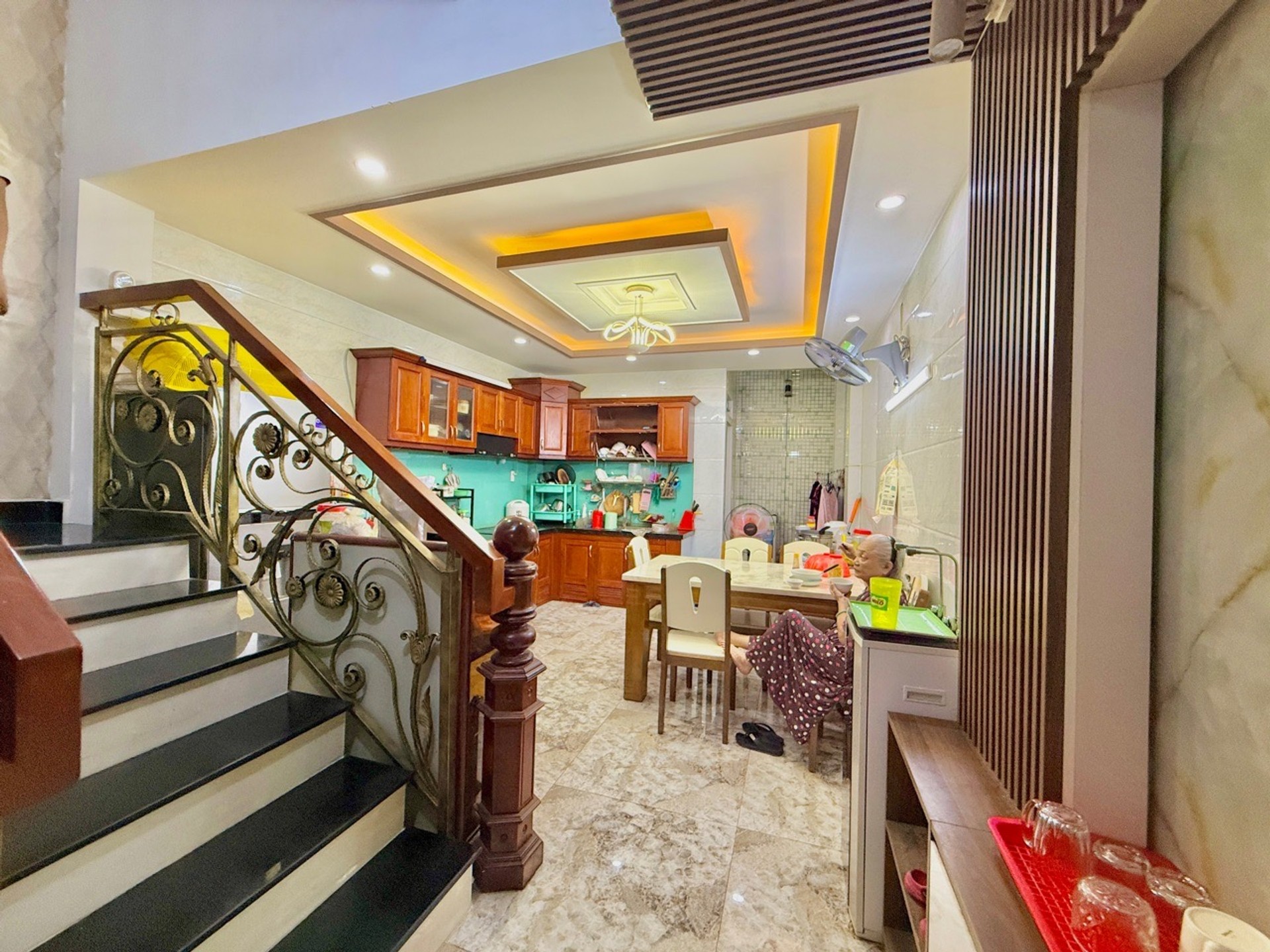 KHU PHÂN LÔ CAO TẦNG HẺM XE TẢI THÔNG, XD GẦN 80m2