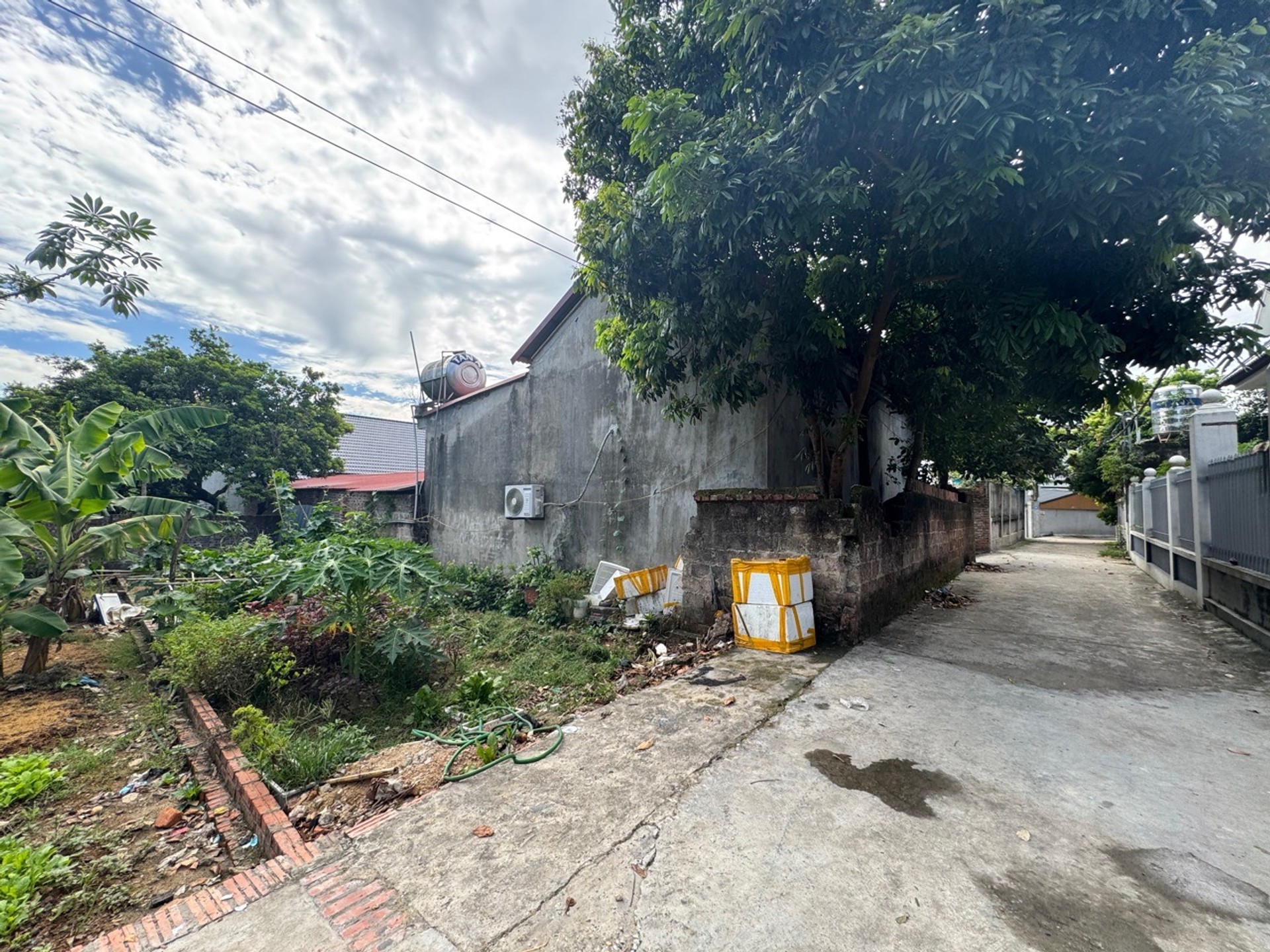 Đất Vuông Vắn View Tây Nam – Giá Mềm Tiện Đầu Tư