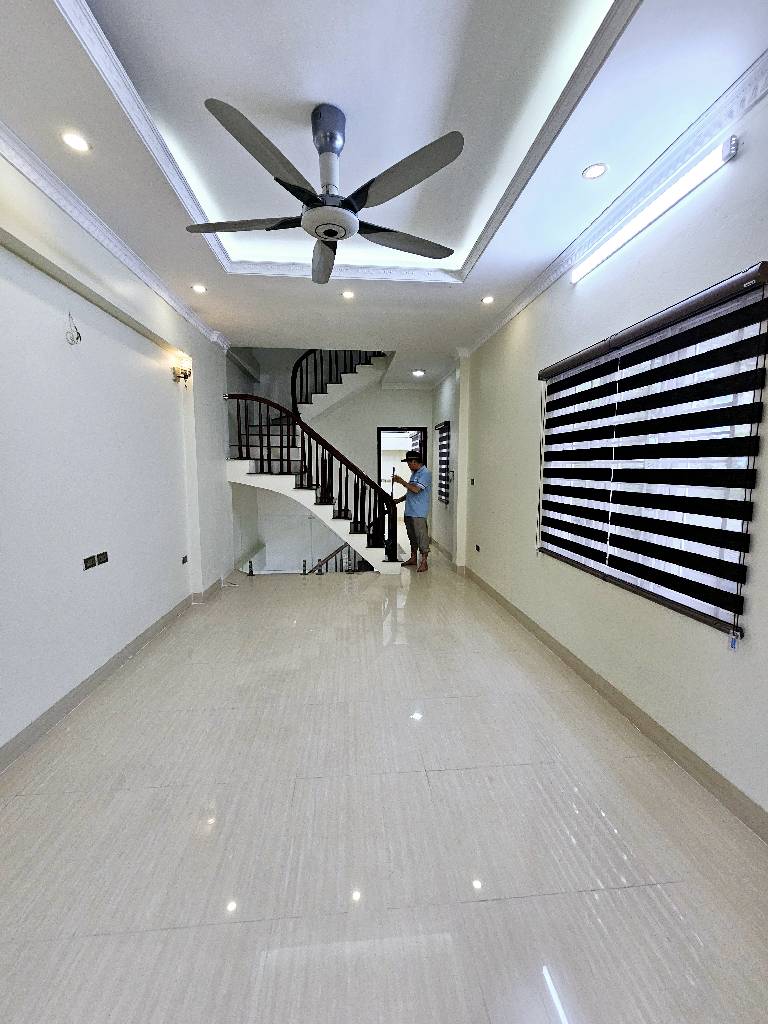 Nhà mặt phố lô góc tại Ngũ Nhạc - Cơ hội vàng kinh doanh đỉnh cao nhanh tay sở hữu nhà nhé