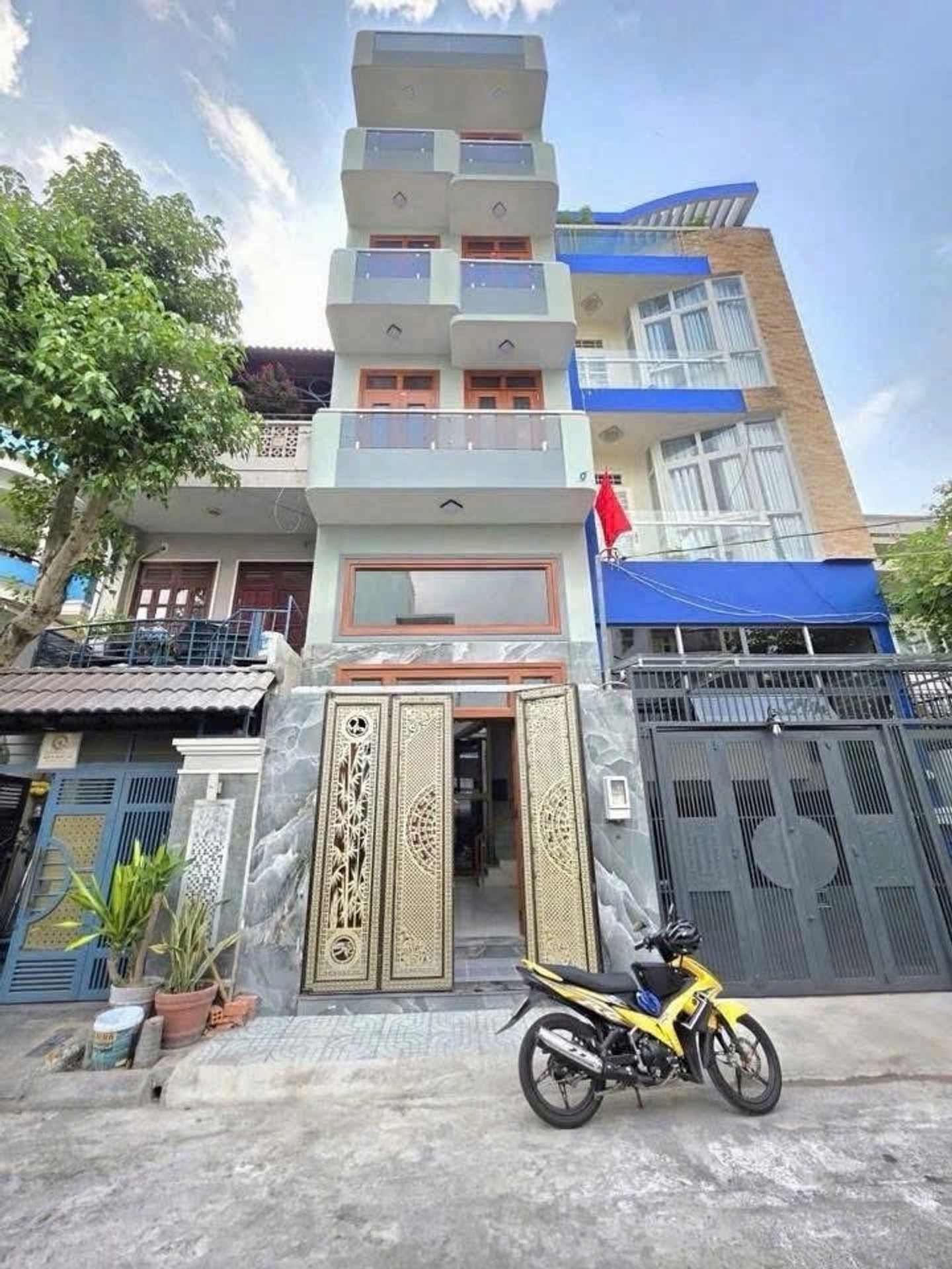 Bán Nhà Thoại Ngọc Hầu 6 tầng mới, mặt tiền rộng ở Tân Phú giá hơn 11 tỷ