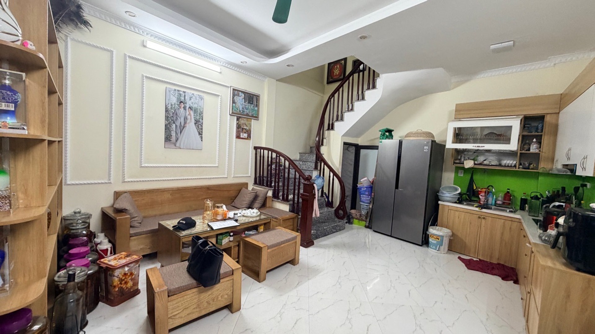 Nhà 5 tầng phân lô ngõ ô tô khu Ngọc Thụy, diện tích 31m2