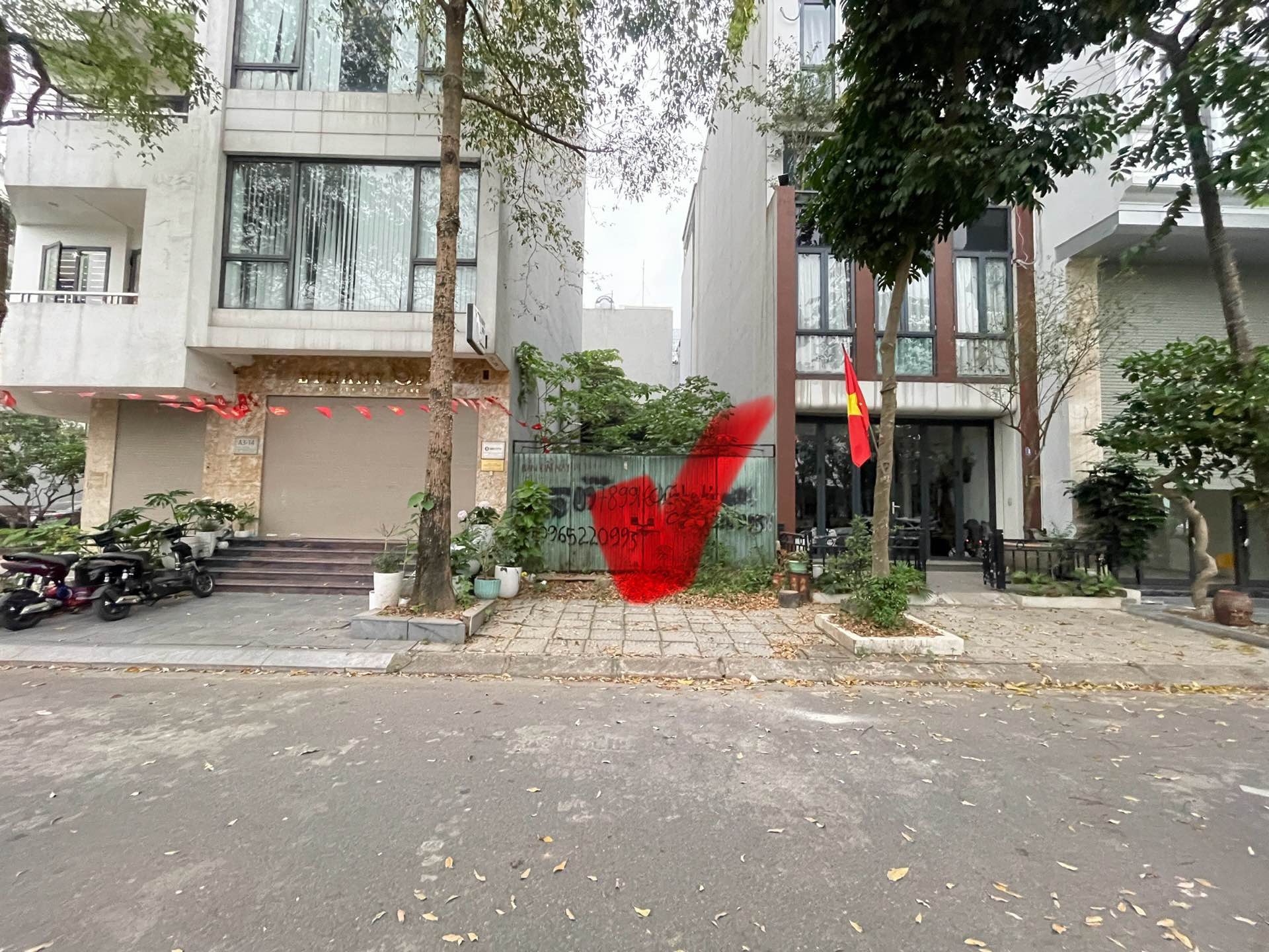 Bán đất phân lô - DT 75m- mặt tiền 5m tại khu dân cư cao cấp Việt Hưng