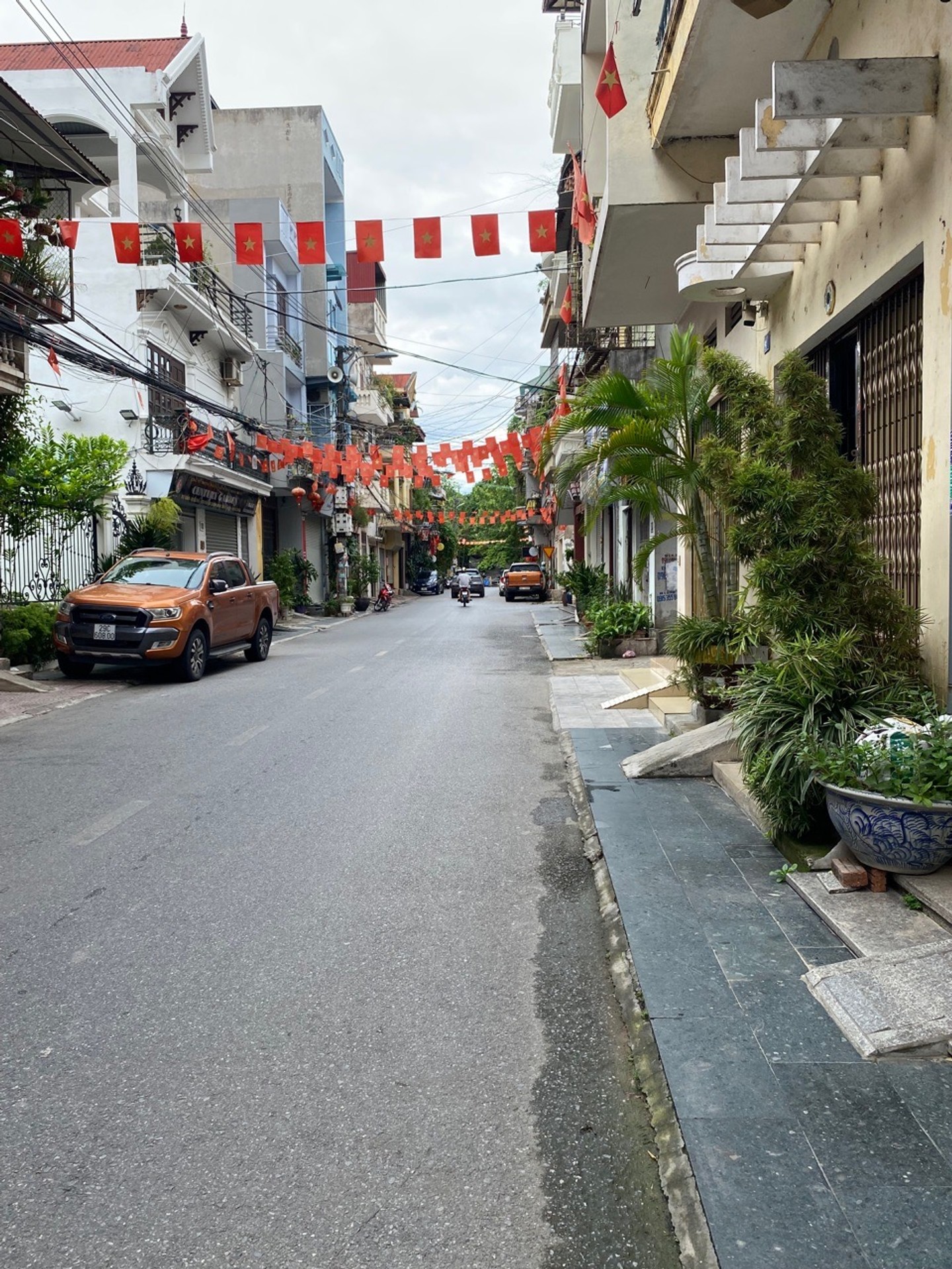 Bán nhà mặt phố vị trí trung tâm Kinh Bắc, Bắc Ninh, phù hợp kinh doanh và đầu tư