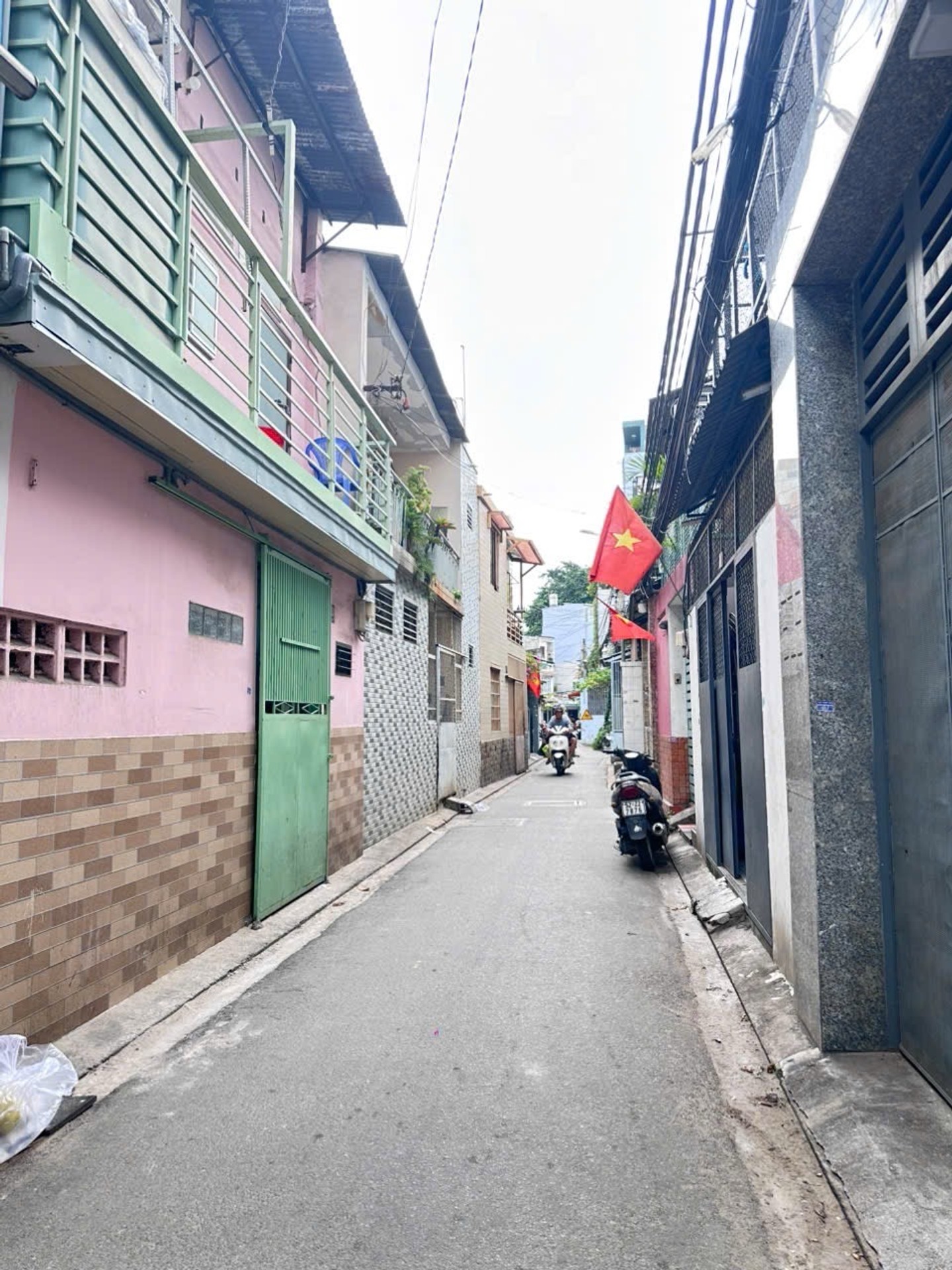 Nhà 2 tầng giá 4.1 tỷ tại Tân Bình, diện tích 40m²