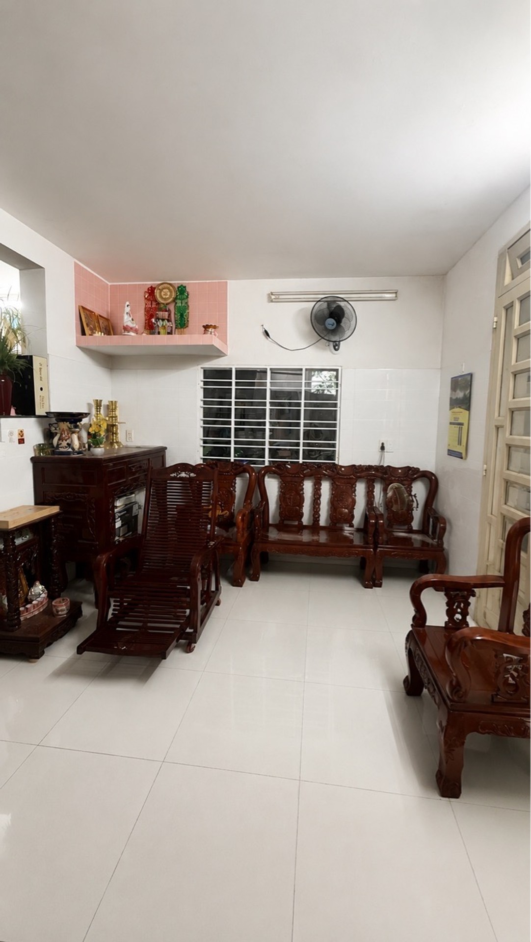 BÁN NHÀ SÁT MT ĐƯỜNG HUỲNH TẤM PHÁT. ĐỐI DIỆN PHÚ MỸ HƯNG. Q7. DT 229m2. CHỈ 10tỷ. Tương đương 43tr