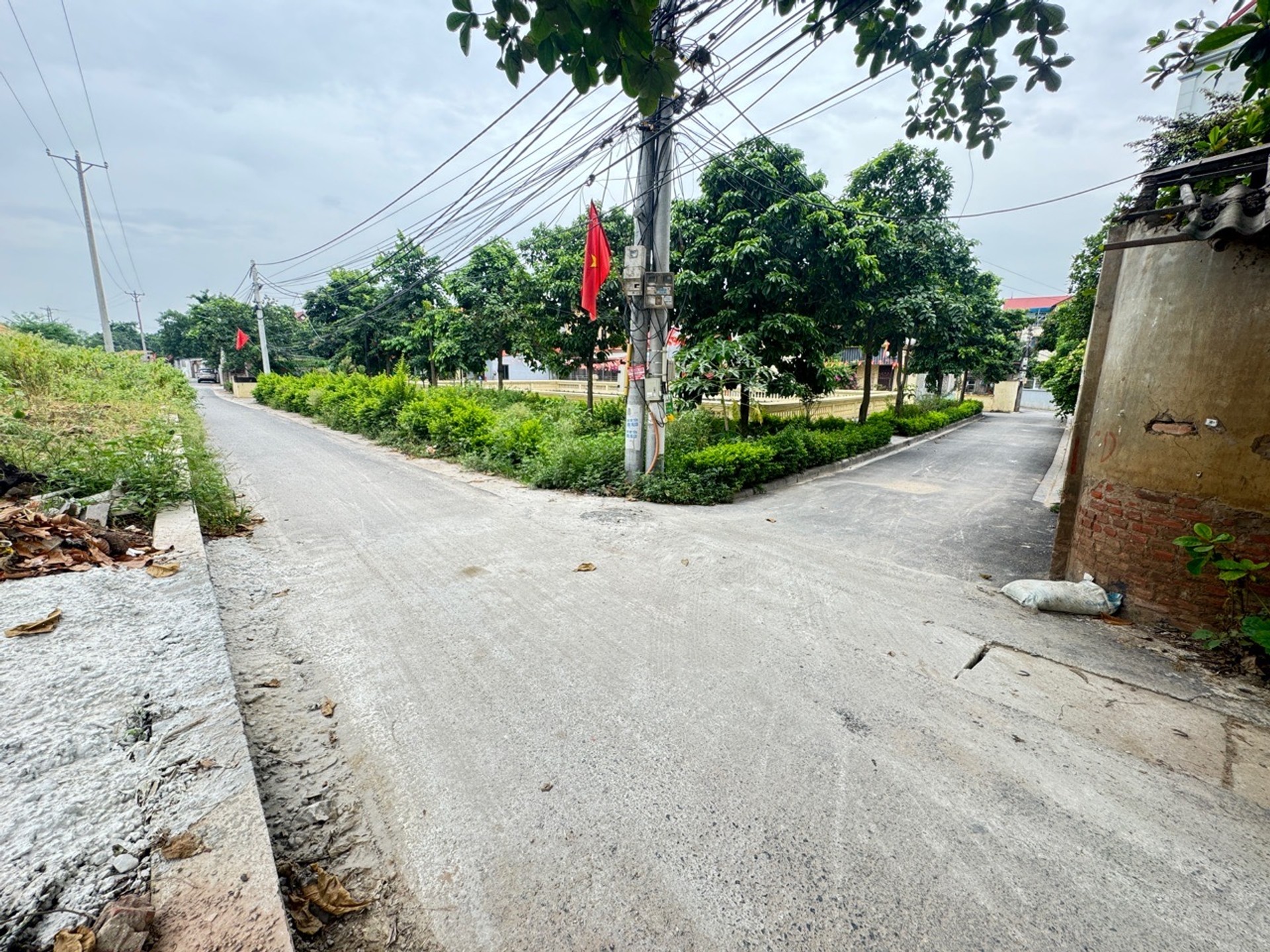 BÁN 60m ĐẤT TẠI MẠCH LŨNG THIÊN LỘC -ĐƯỜNG THÔNG OTO CHẠY -SỔ CHÍNH CHỦ