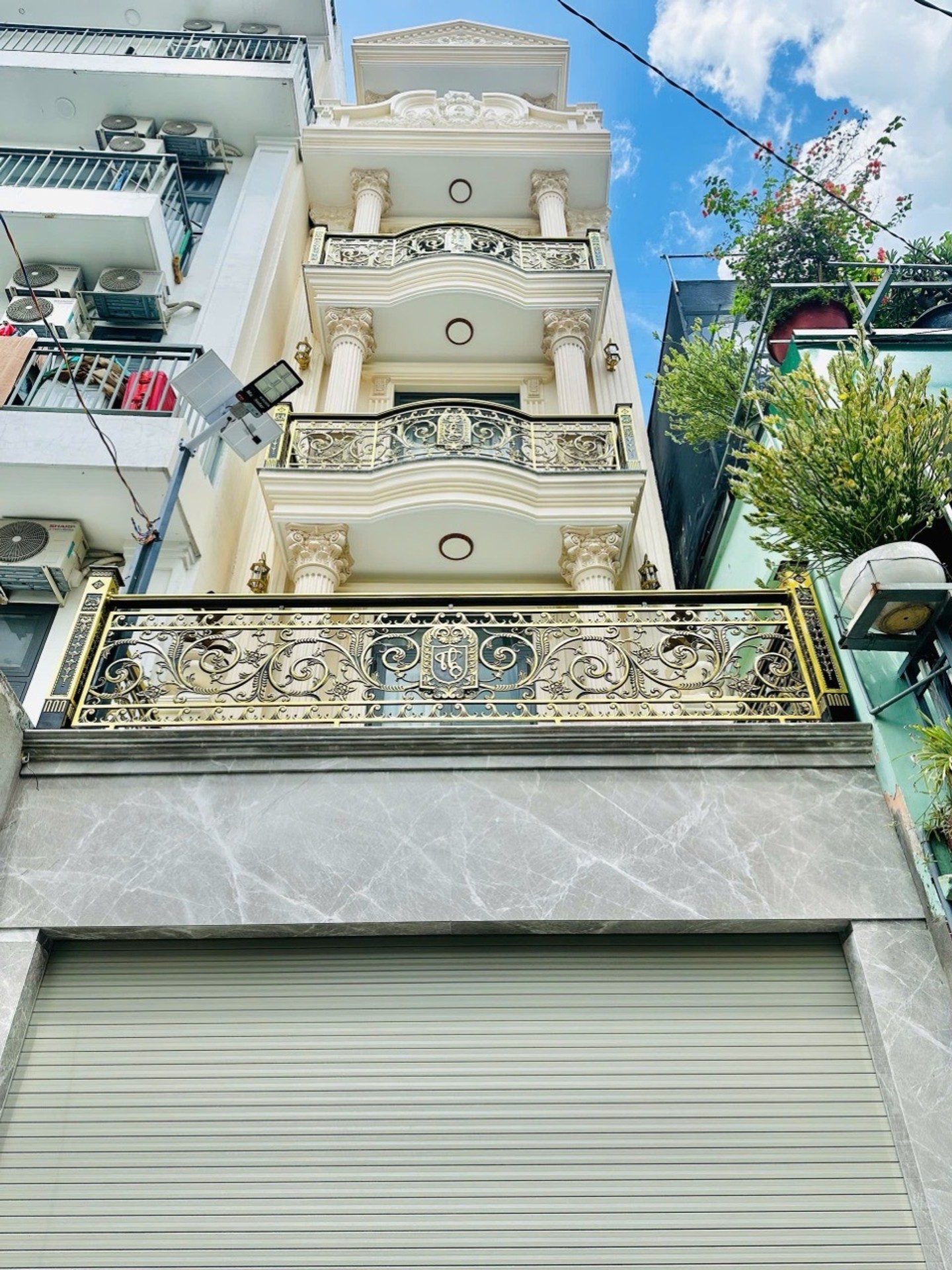 Nhà mới đẹp Tây Thạnh 5 Tầng Sang Trọng Có Thang Máy, Nội Thất Châu Âu