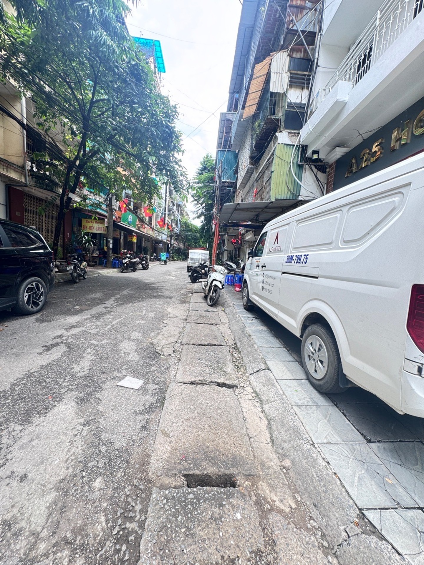 Bán căn hộ 4 phòng ngủ 102m² tại khu vực Cầu Giấy, tiềm năng sinh lời cao