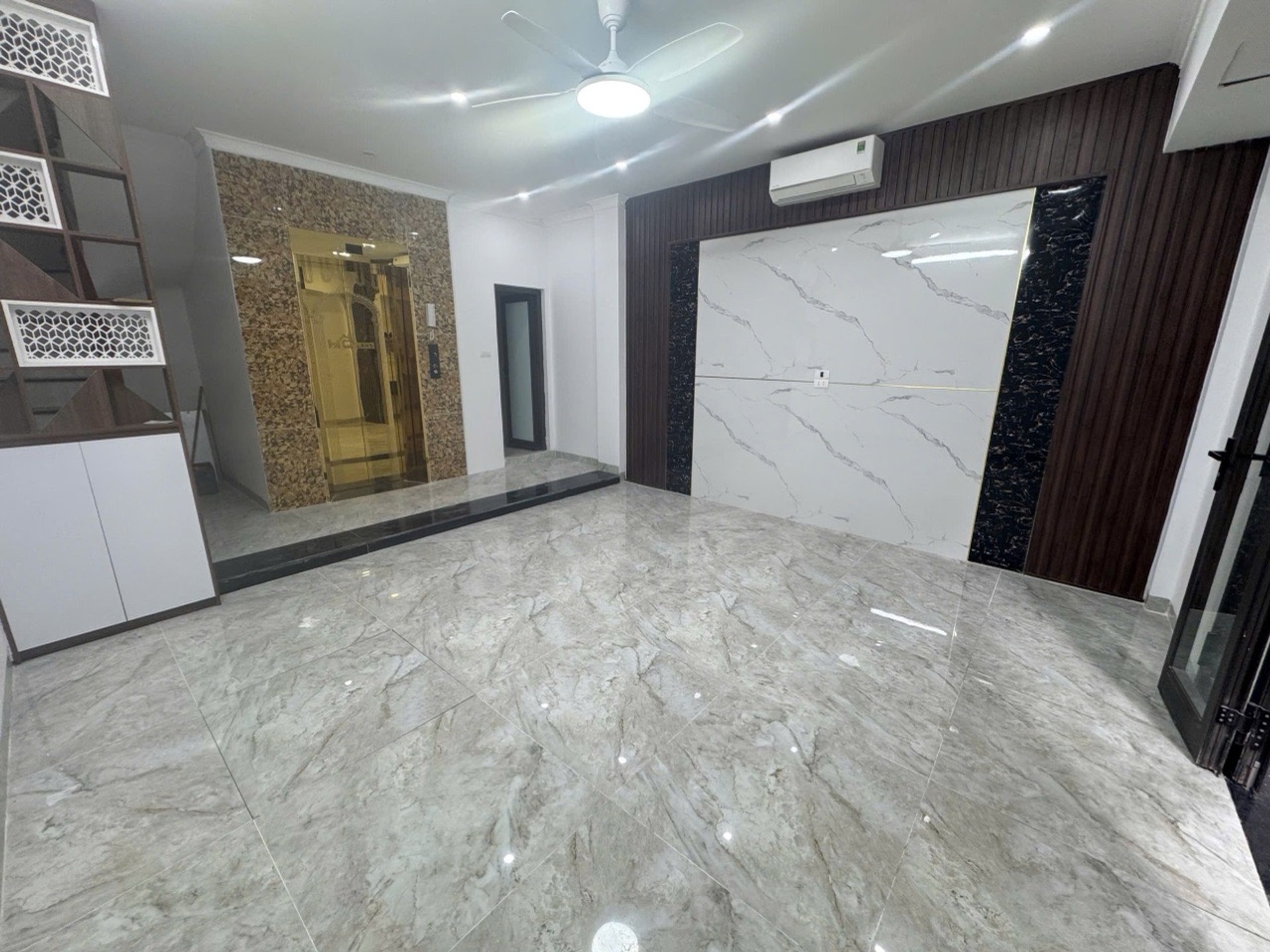 Bán nhà riêng 7 tầng xây mới tại Thụy Khuê, gần Hồ Tây, diện tích 40m2, pháp lý rõ ràng