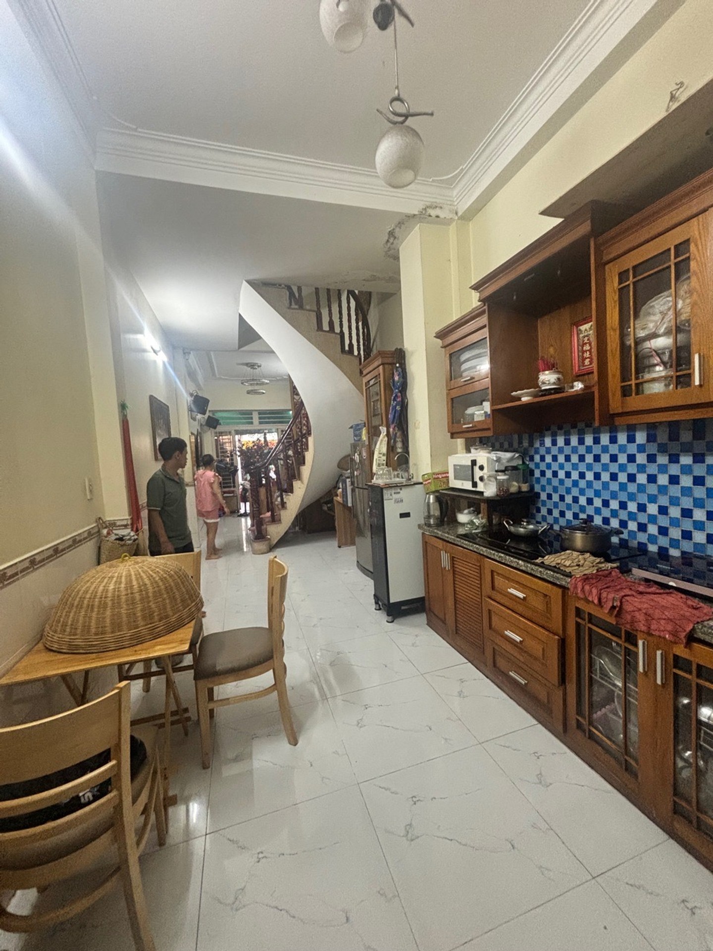 Nhà mặt phố Quận 7, 4 phòng ngủ, giá 9.3 tỷ - LH 0934 194 634