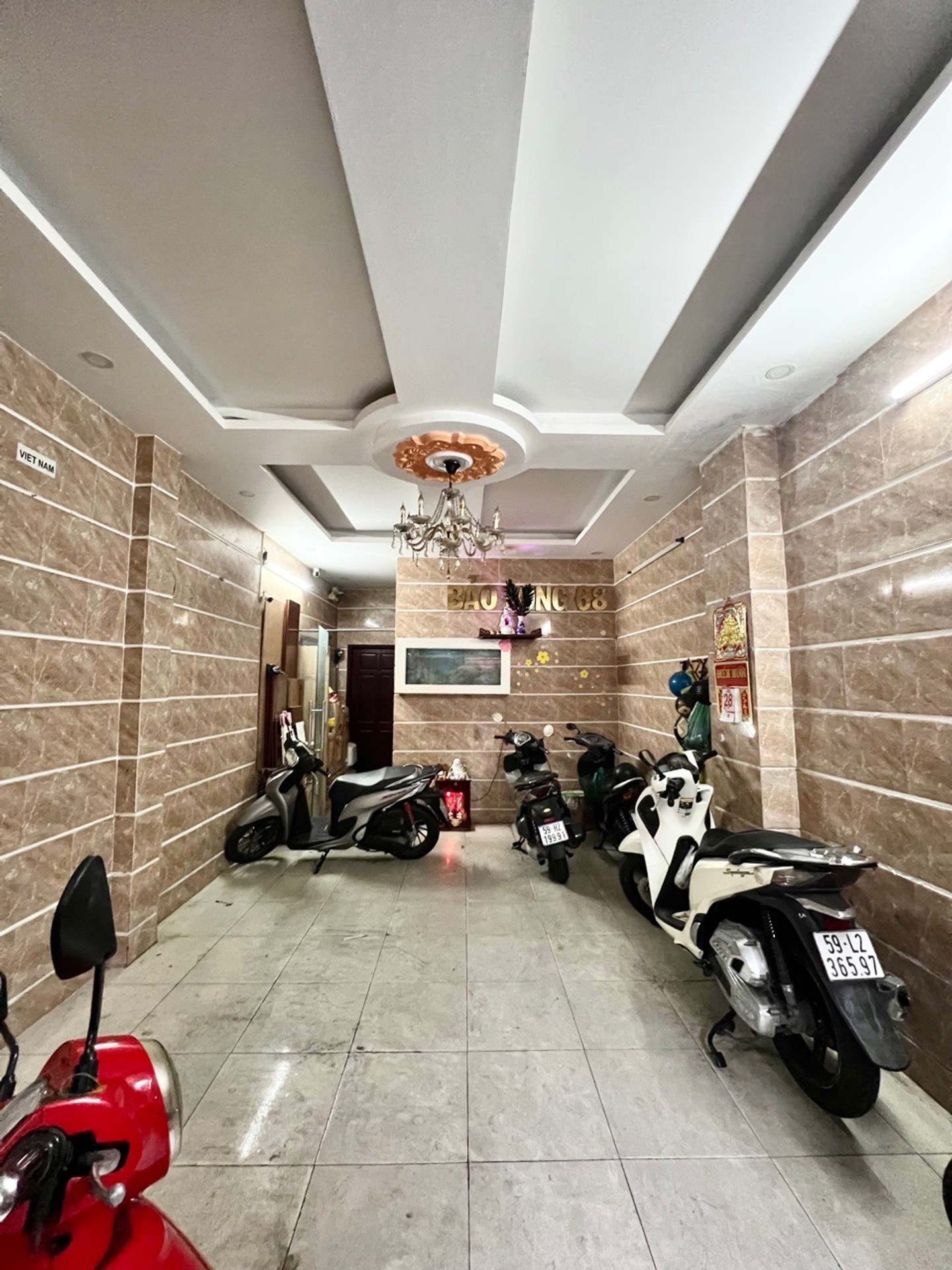 Bán nhà mặt phố 4 tầng tại quận Bình Tân, diện tích 80m2, phù hợp đầu tư cho thuê