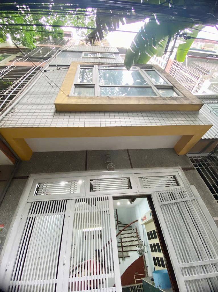 Bán nhà riêng 4 tầng khu vực Khuất Duy Tiến, ngõ ô tô đỗ cửa, diện tích 50m2
