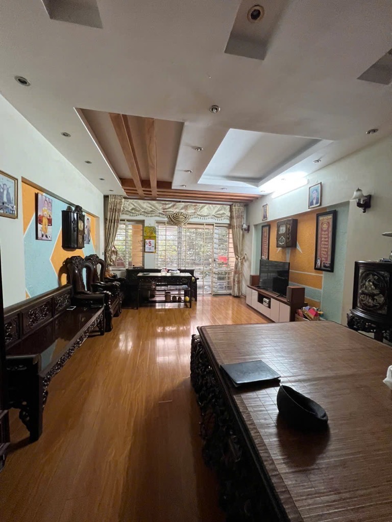 Cơ hội hiếm có sở hữu nhà mặt phố Liền Kề Văn Phú vị trí vàng