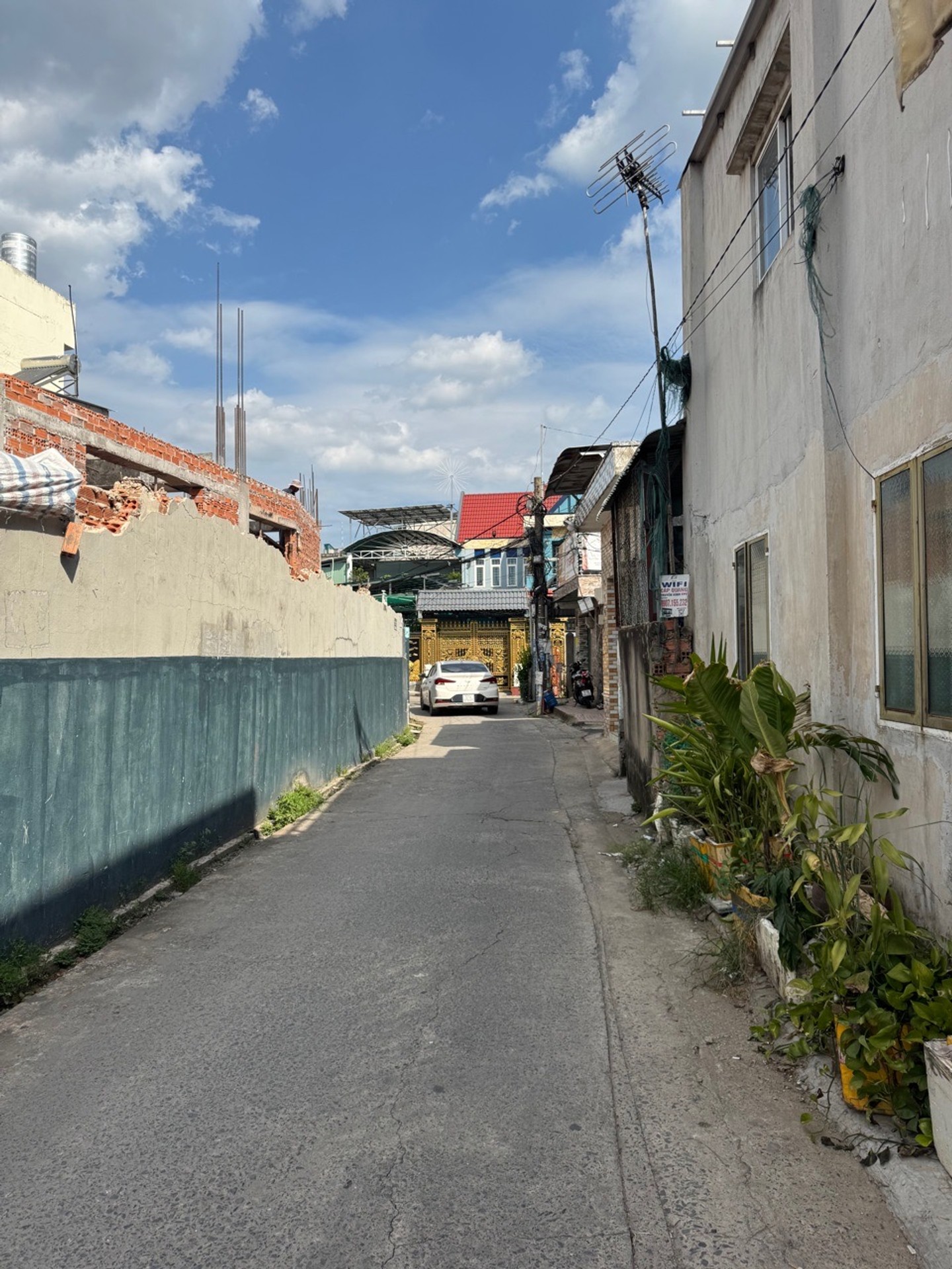 Bán dãy trọ 236m2 tại phường Tăng Nhơn Phú, Lê Văn Việt, thu nhập 25 triệu/tháng
