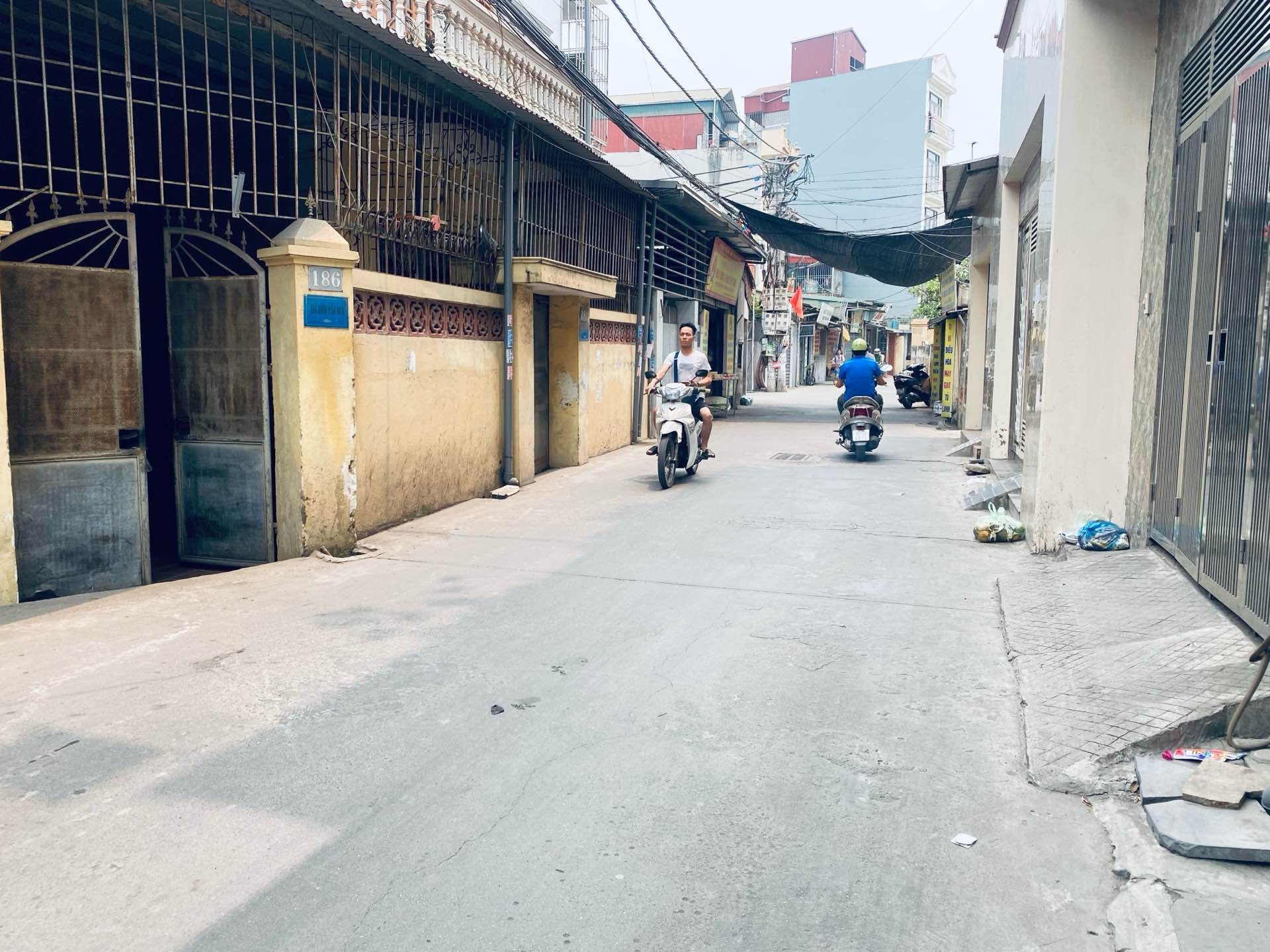 Bán nhà mặt phố, 45m2, mặt tiền rộng tại quận Hà Đông