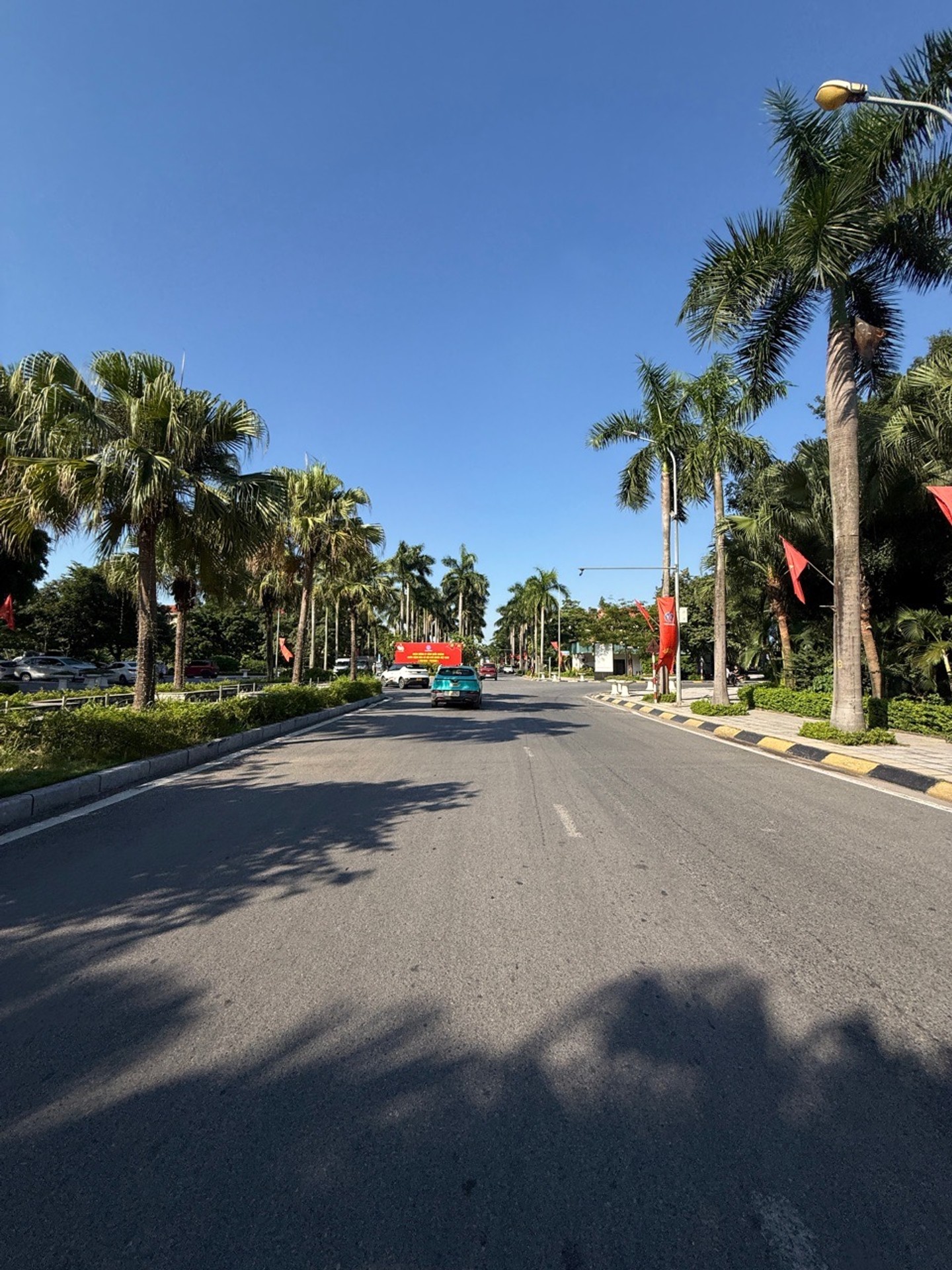 [Tin xác thực] Bán gấp /biệt thự song lập hai mặt tiền tại Đặng Xá 2, không gian sống thượng lưu