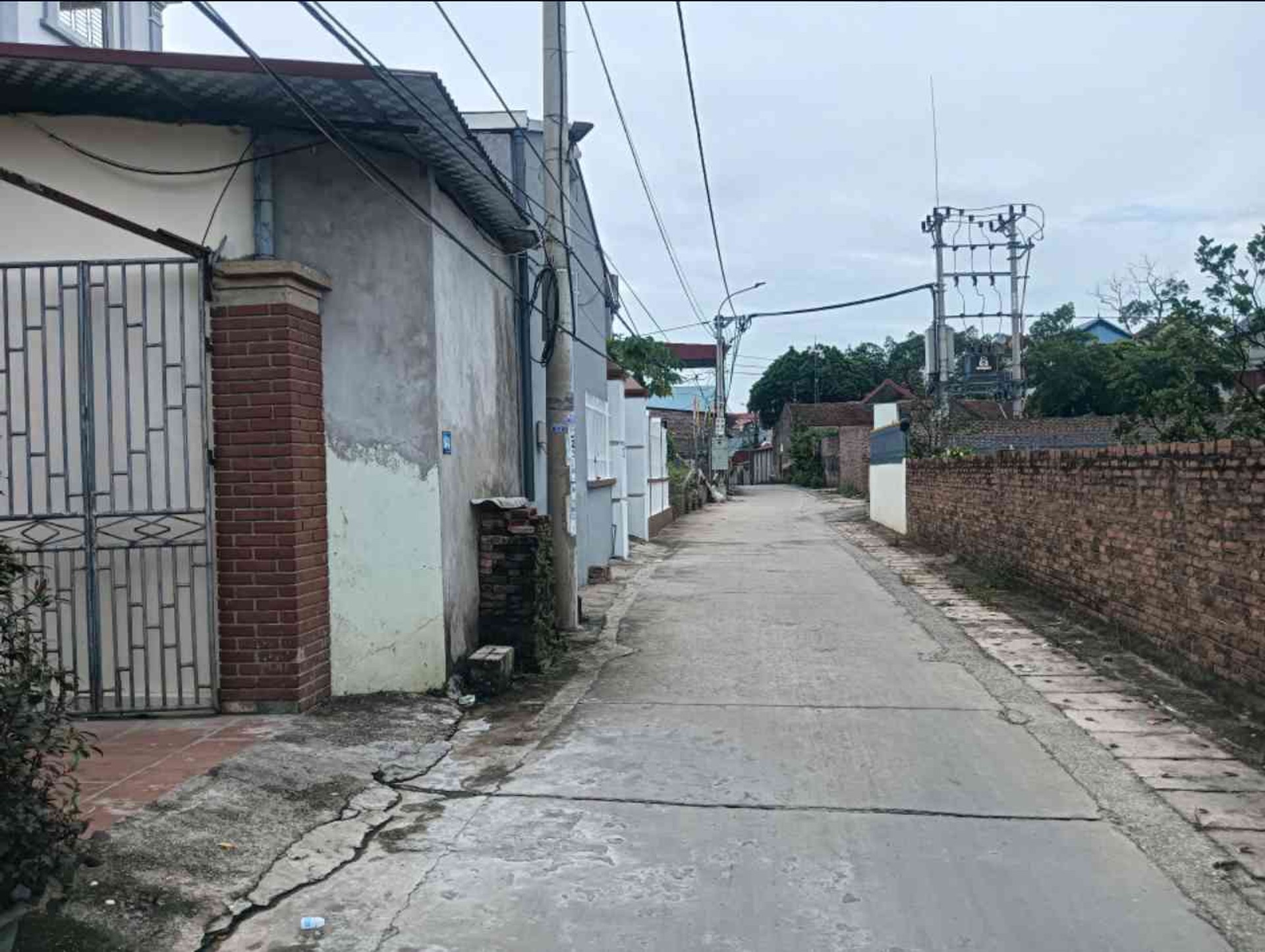 Bán đất 60m2 tại Yên Tàng, Bắc Phú - Sóc Sơn - Đường Ô tô - giá chỉ nhỉnh 1 tỷ