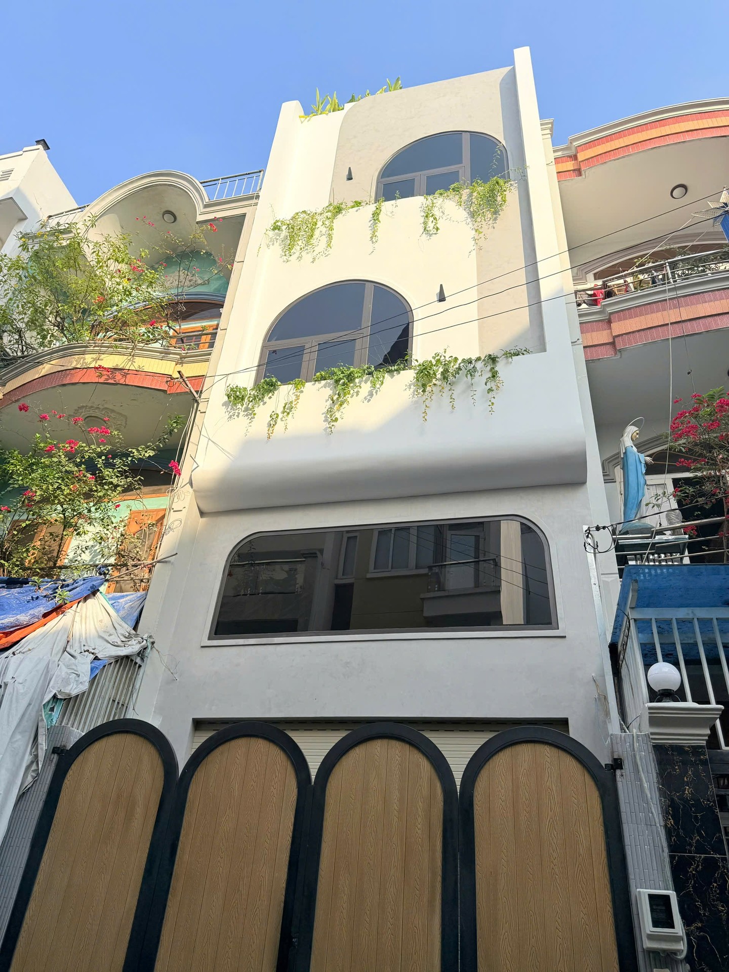 NHÀ 5 TẦNG -BỜ BAO TÂN THẮNG -TÂN PHÚ