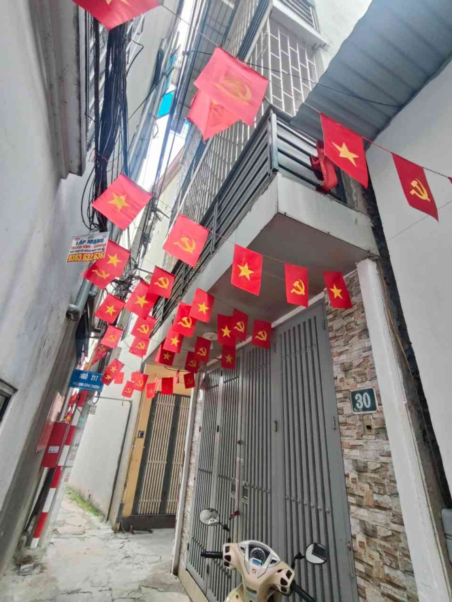 Bán nhà 4 tầng lô góc diện tích 20m2 tại Định Công Thượng